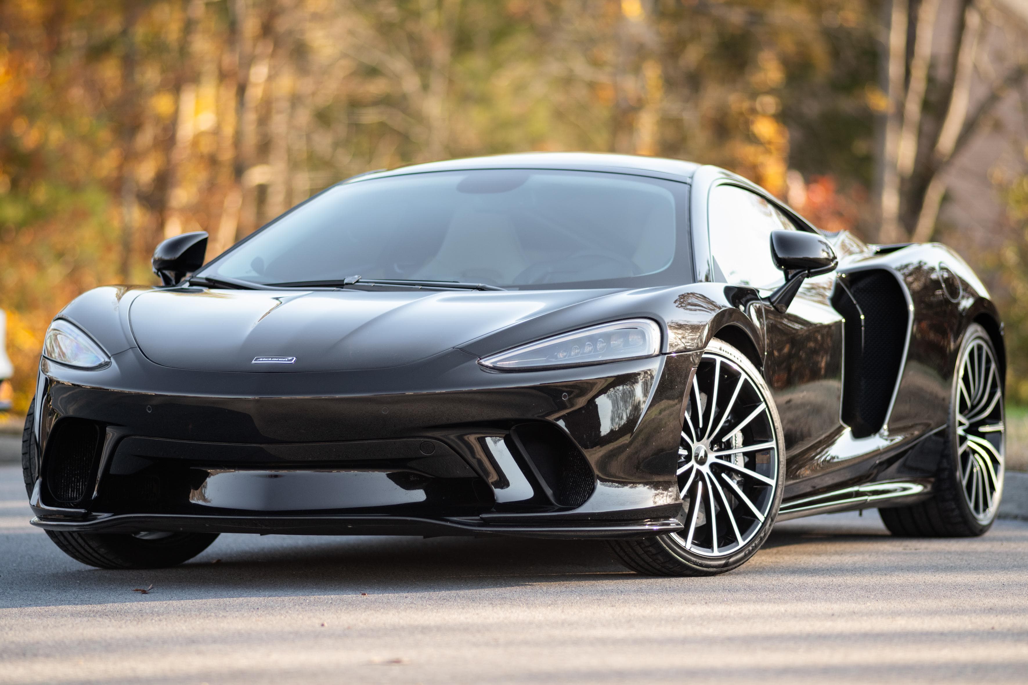 2021 McLaren GT sold for $131,000