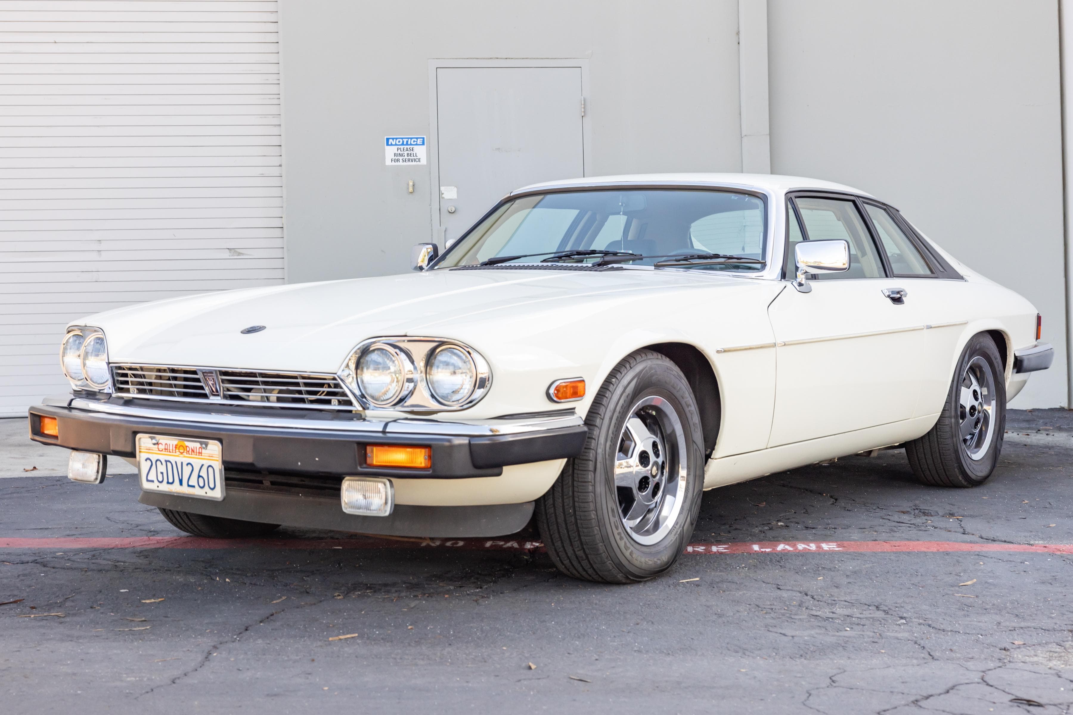 1988 Jaguar XJS sold for $8,100