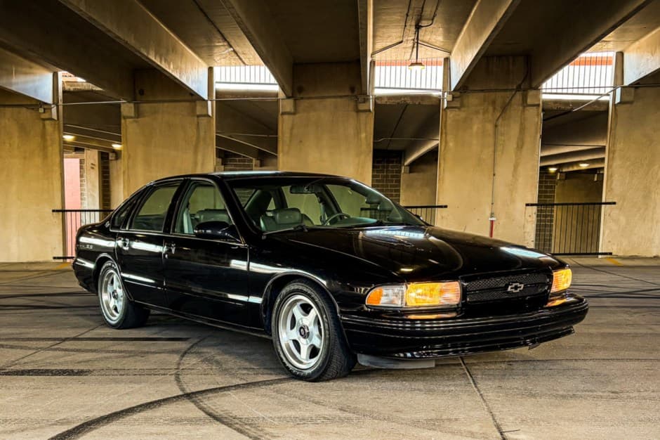 1995 Chevrolet Impala SS (1994-1996) sold for $26,600