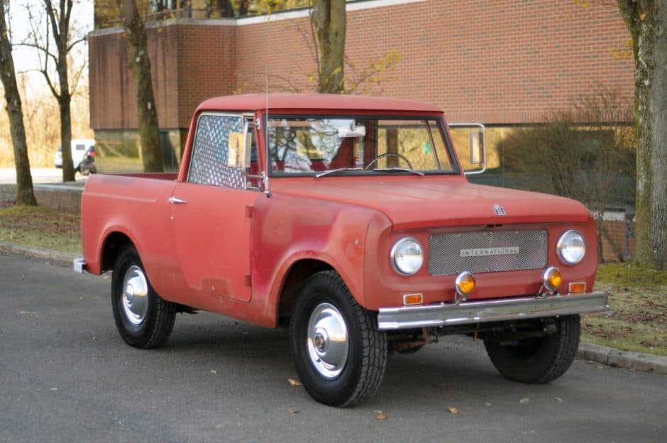 1967 International Harvester Scout 800 sold for $13,800