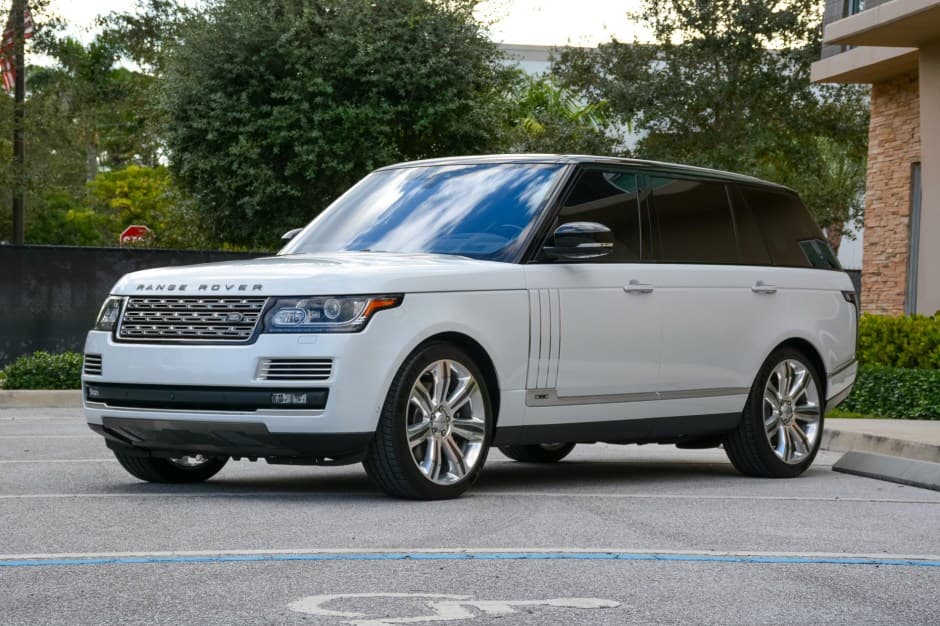 2017 Land Rover Range Rover L405 sold for $55,000