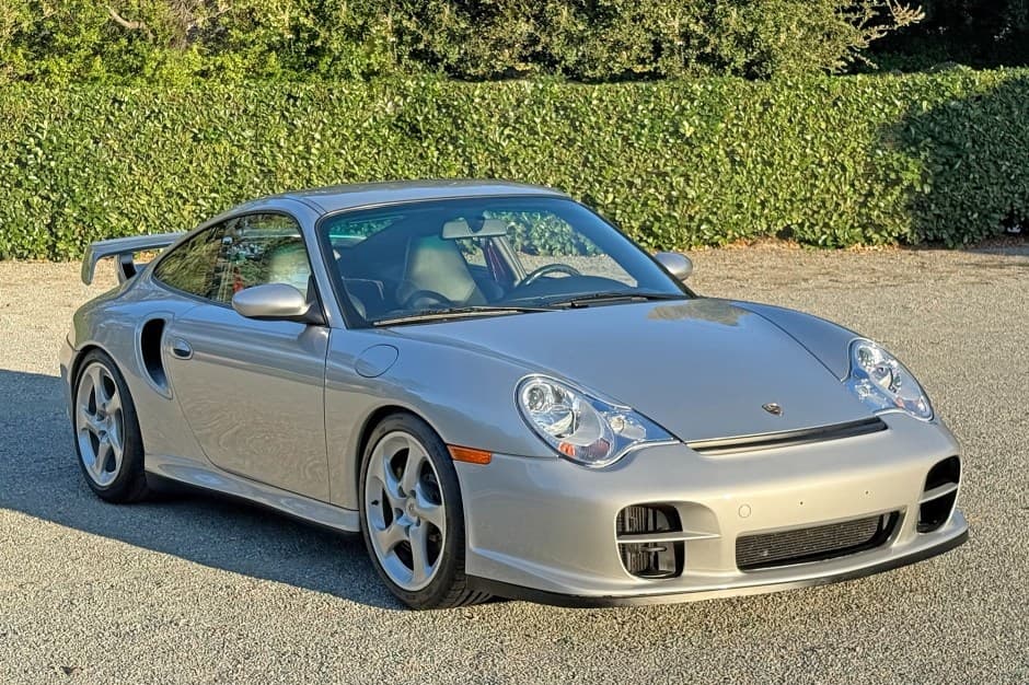2002 Porsche 996 911 GT2 sold for $231,000