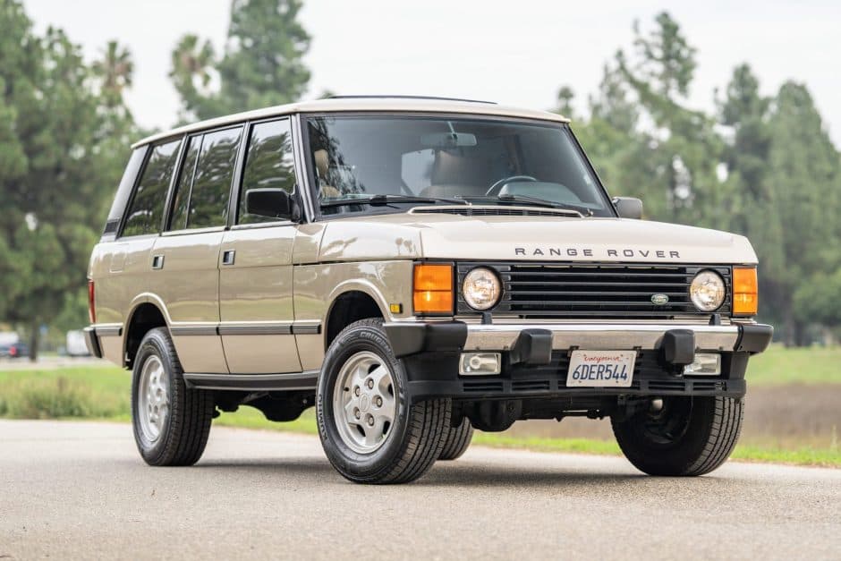 1995 Land Rover Range Rover Classic sold for $28,500