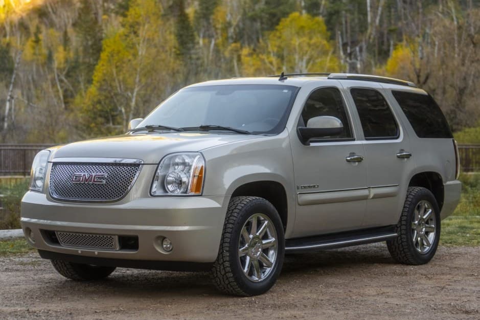 2007 GMC Yukon GMT900 sold for $20,000