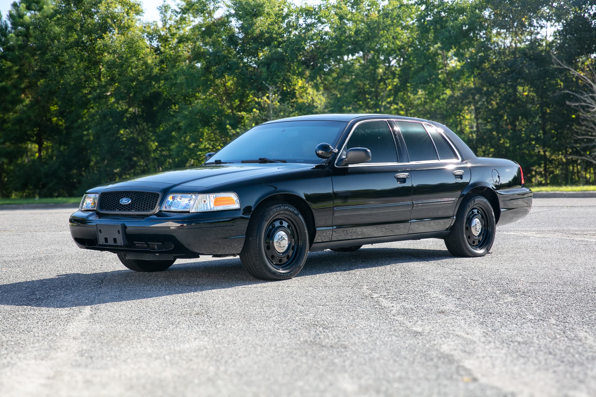 2009 Ford Crown Victoria sold for $5,055