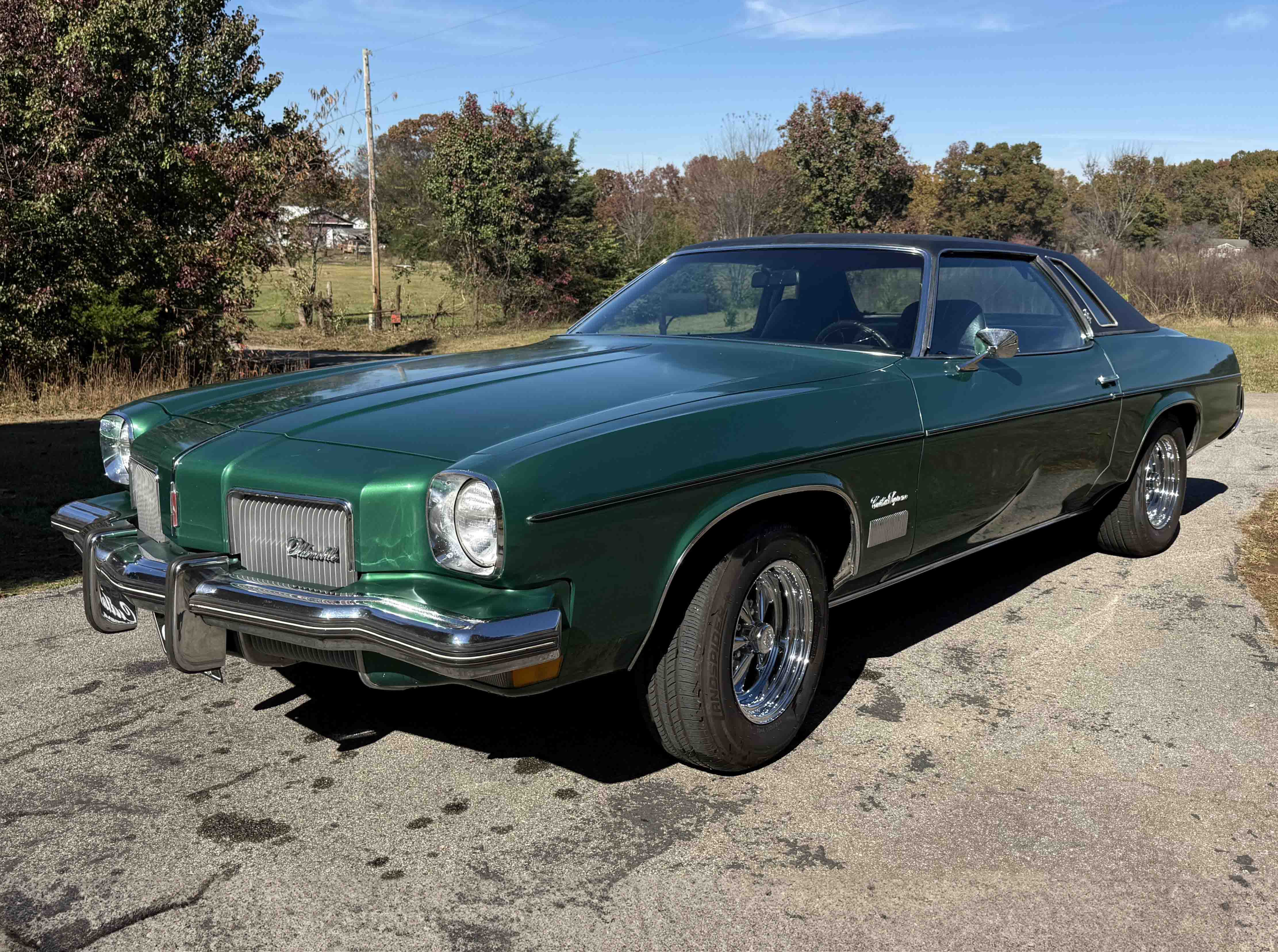 1973 Oldsmobile Cutlass Supreme sold for $0