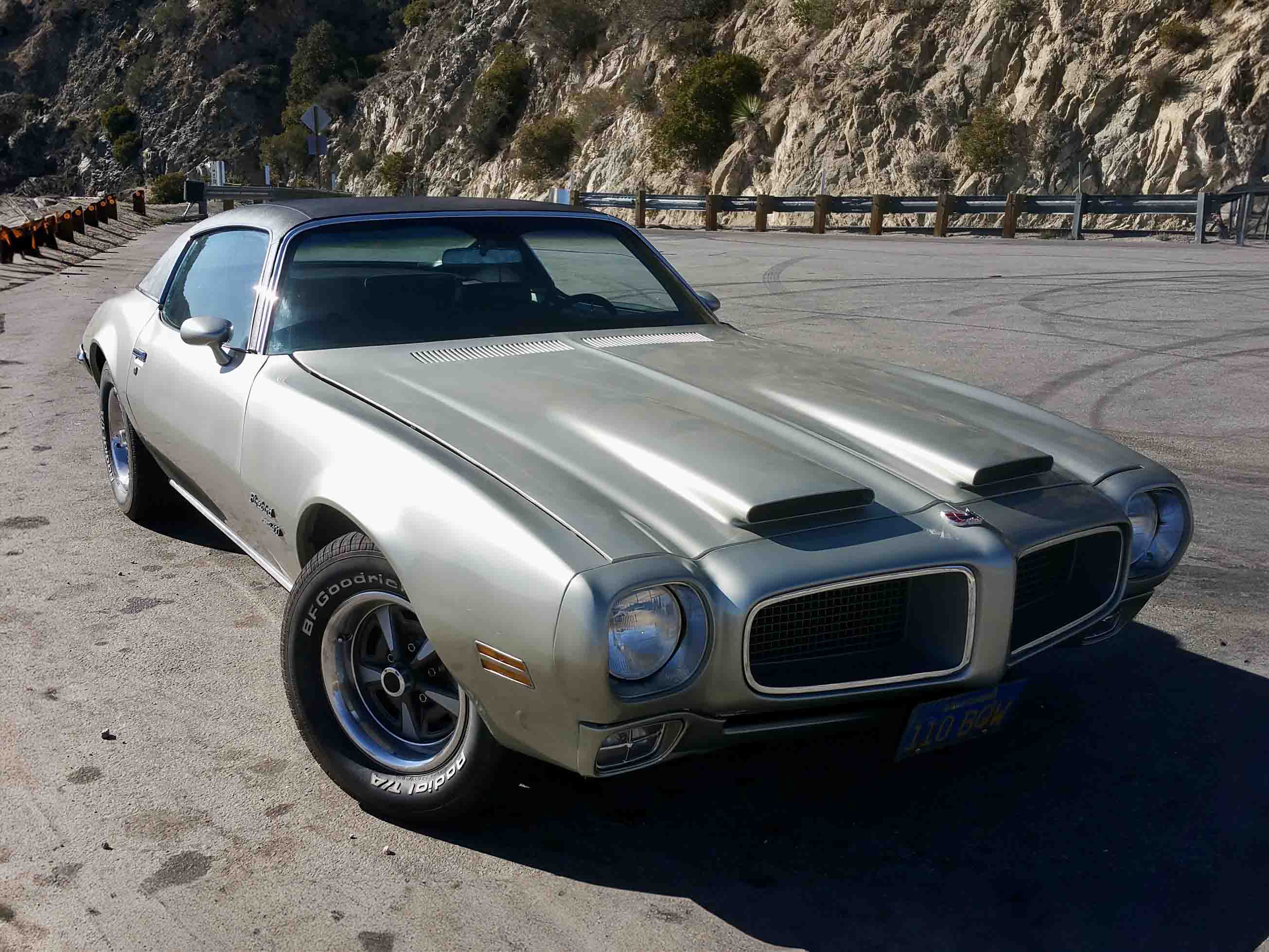 1970 Pontiac Firebird sold for $31,000