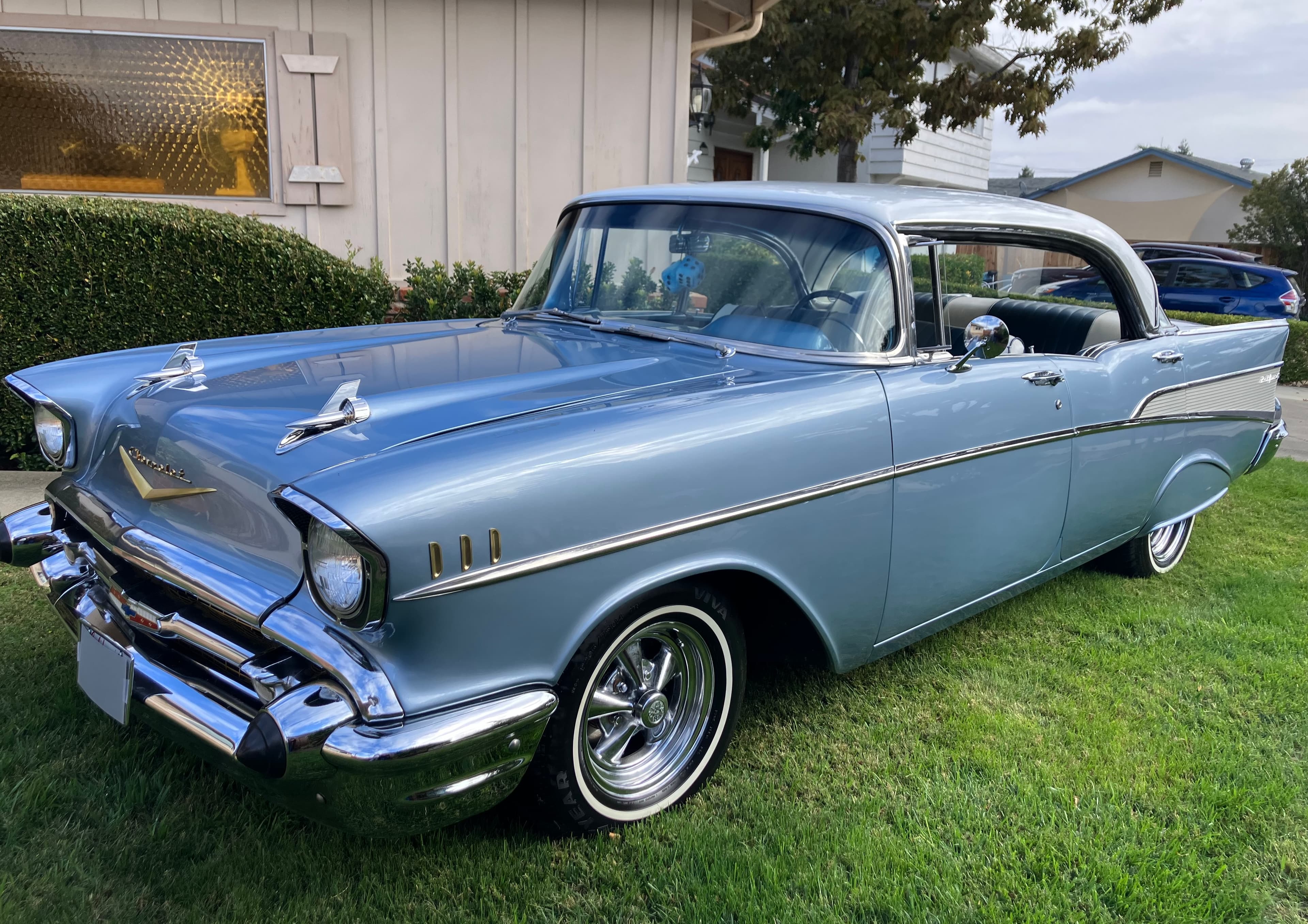 1957 Chevrolet Bel Air sold for $21,000