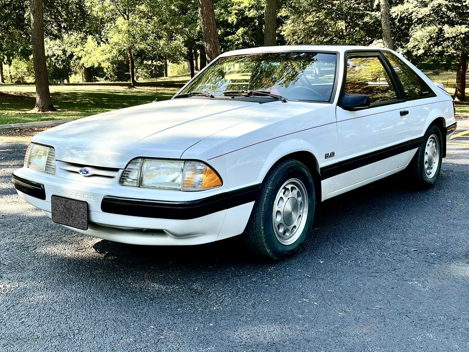 1990 Ford Mustang sold for $10,000