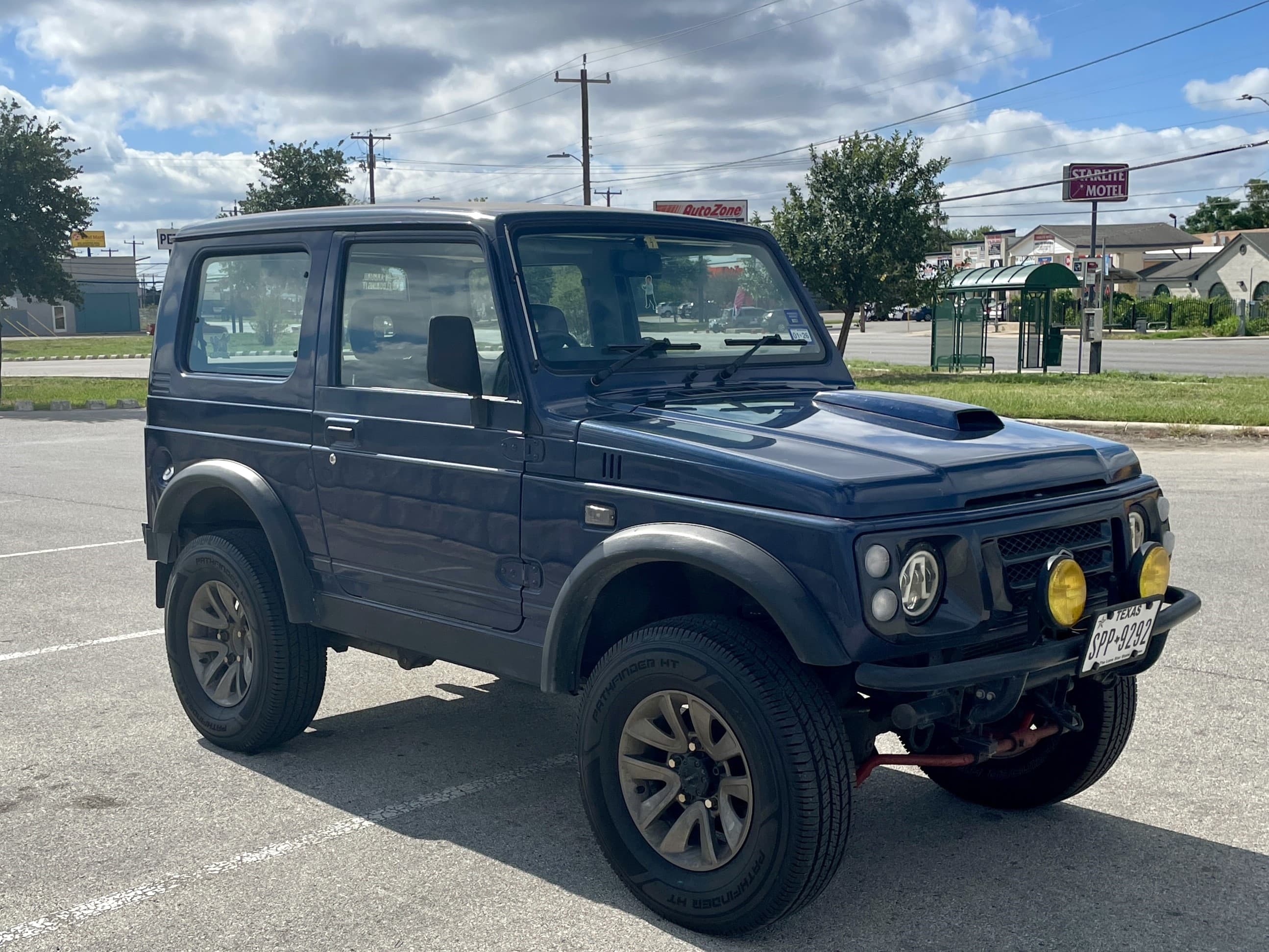 1996 Suzuki Jimny sold for $4,700