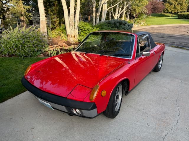 1972 Porsche 914 sold for $0