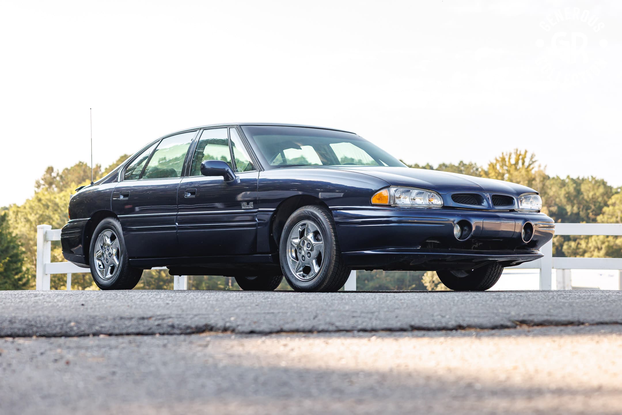 1999 Pontiac Bonneville sold for $1,115