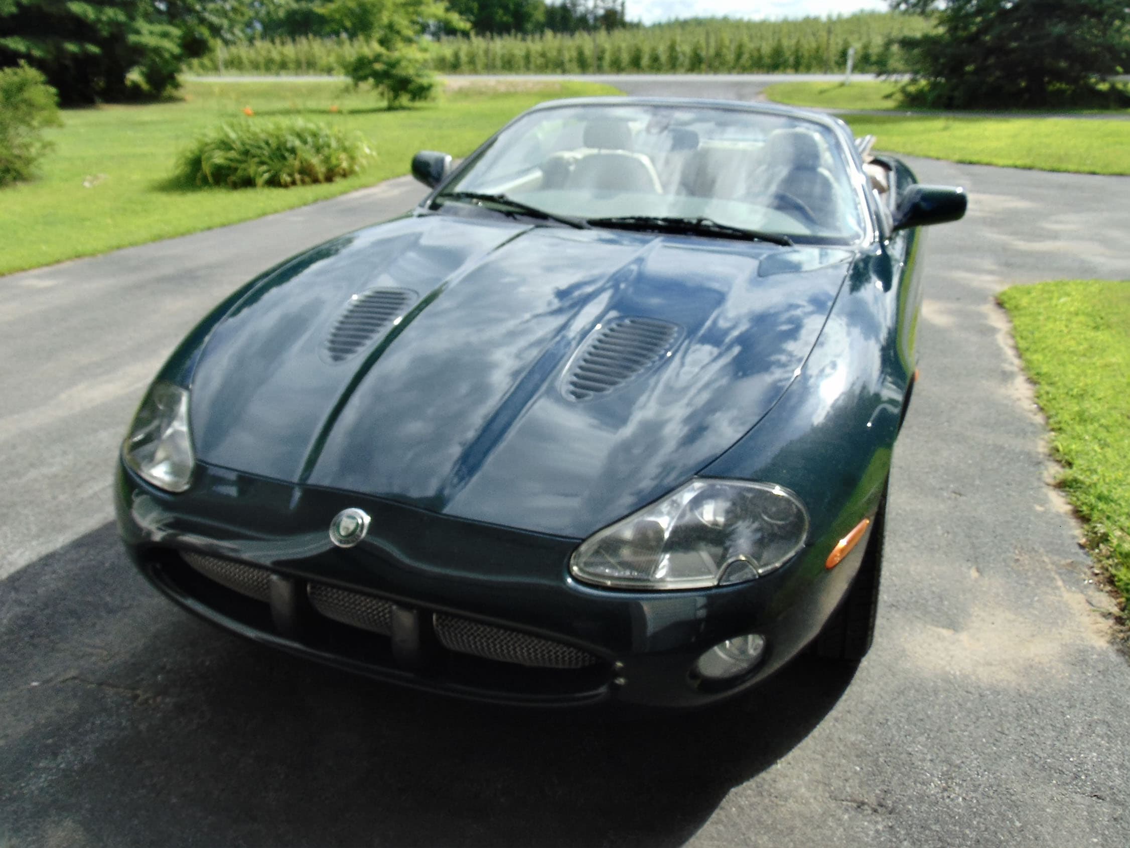 2003 Jaguar XKR sold for $11,750