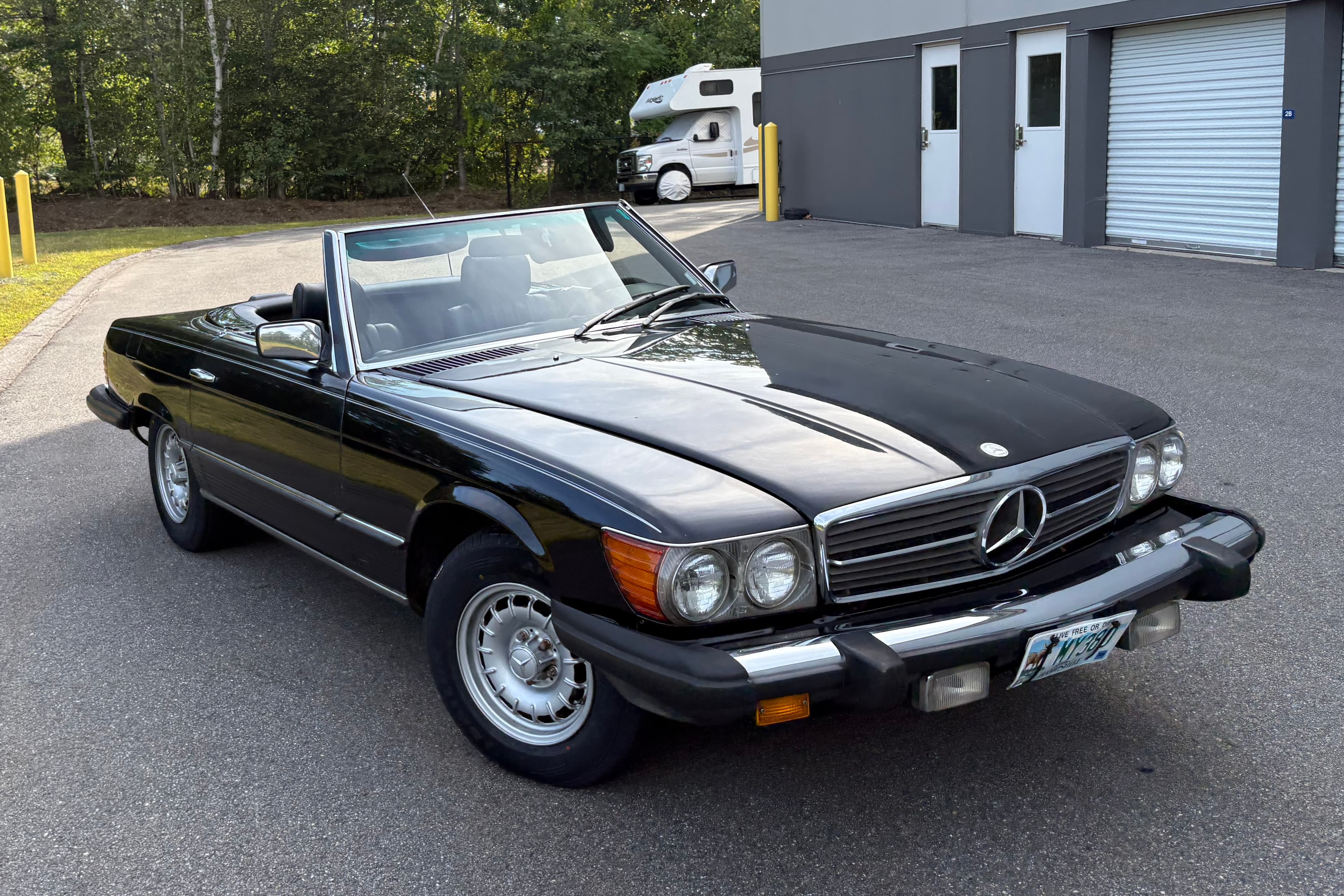1981 Mercedes-Benz 380SL sold for $4,400