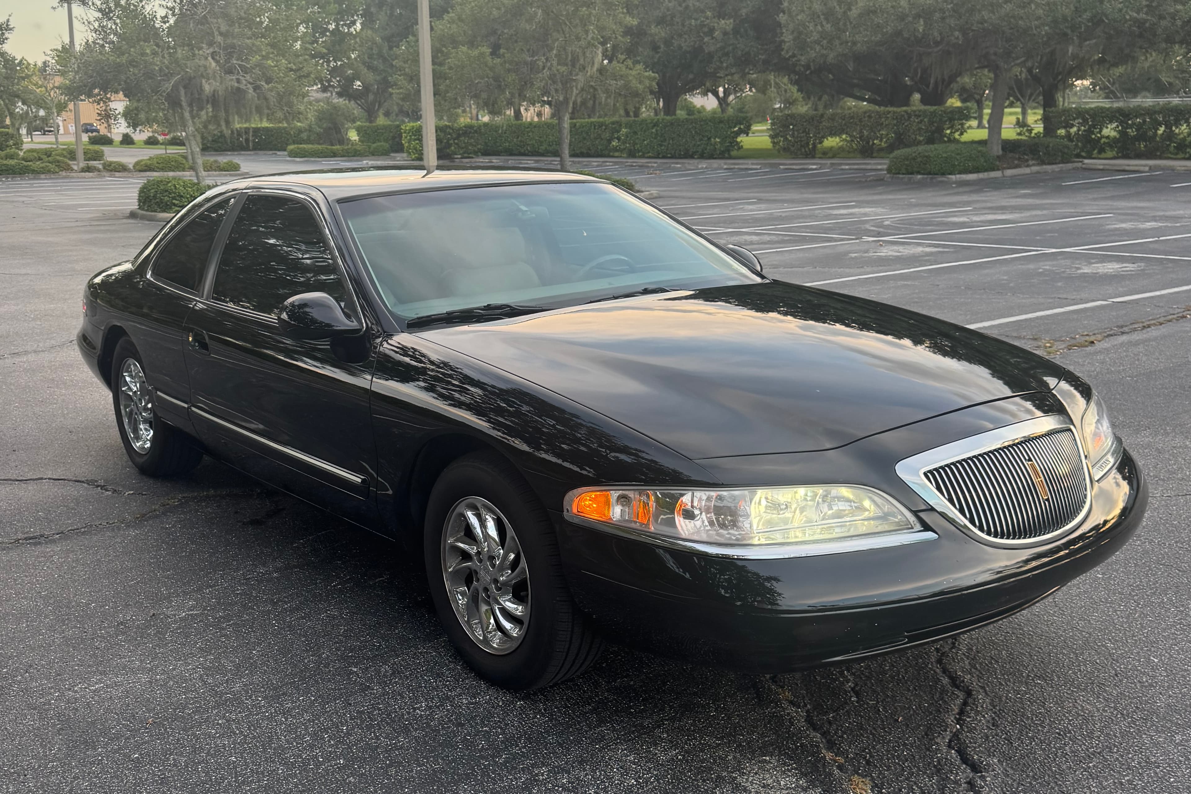 1998 Lincoln Mark VIII sold for $12,500