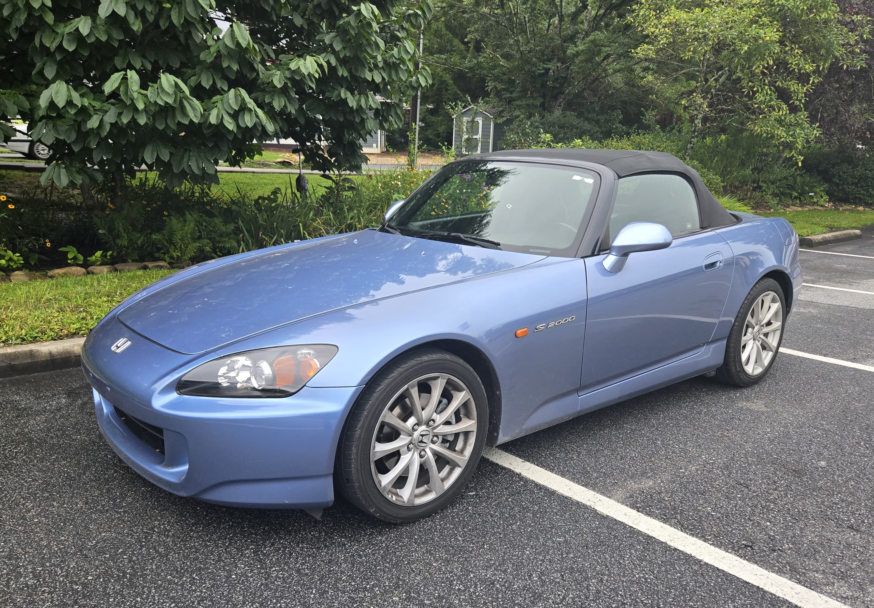 2006 Honda S2000 sold for $0