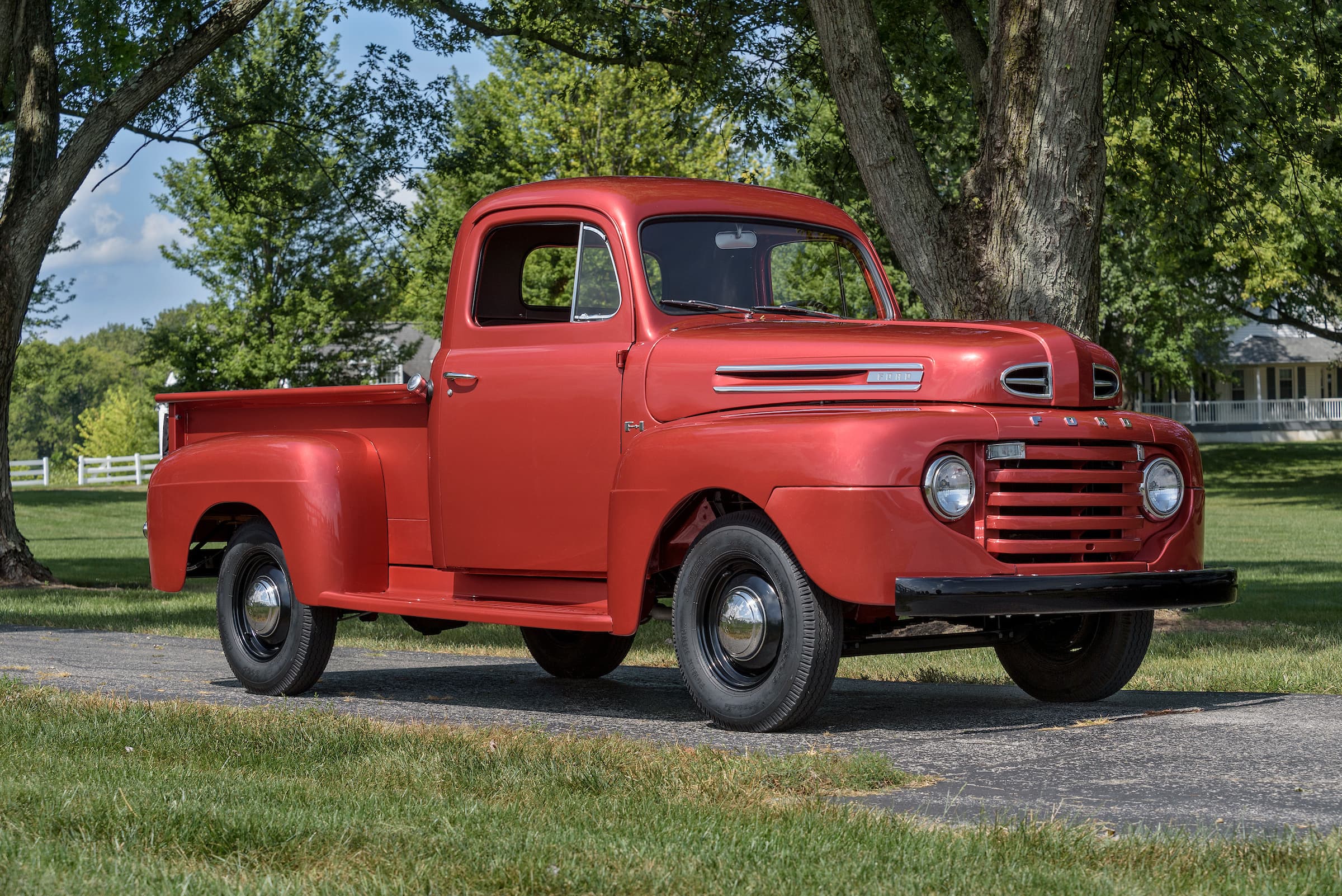 1950 Ford F-1 sold for $21,000
