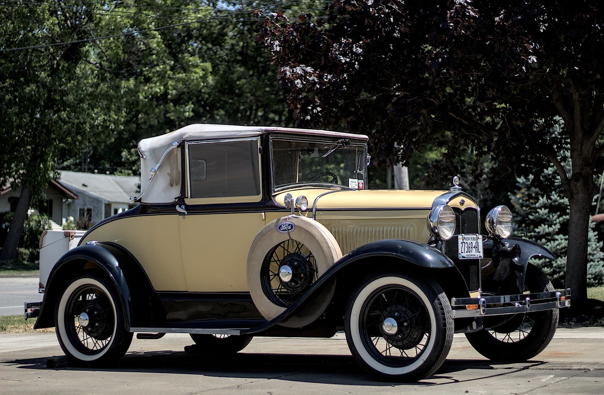 1931 Ford Model A sold for $17,500