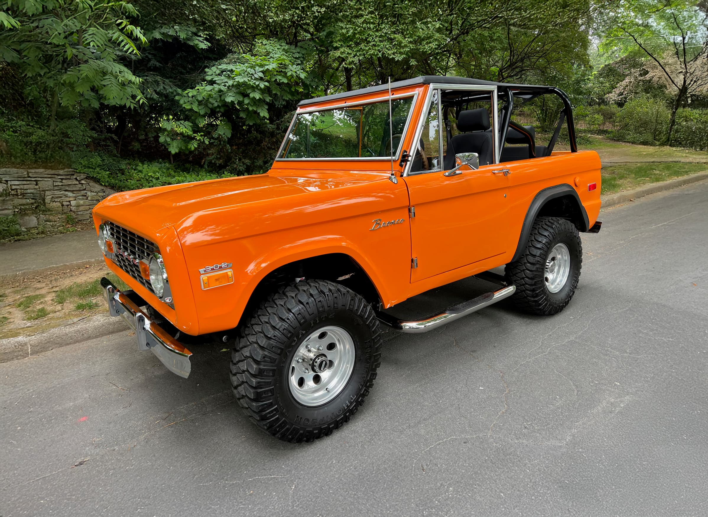 1974 Ford Bronco sold for $0