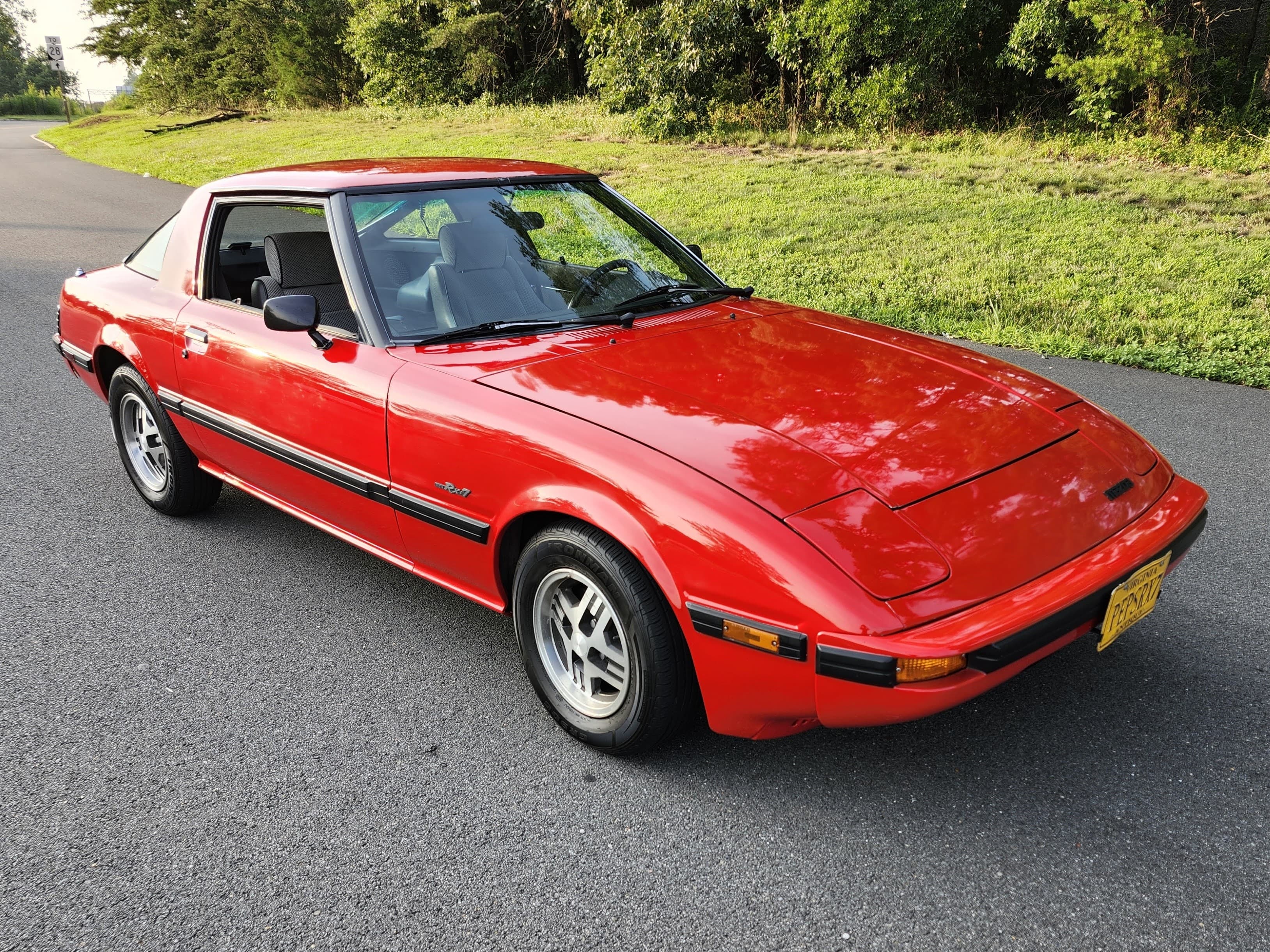 1985 Mazda RX-7 sold for $0