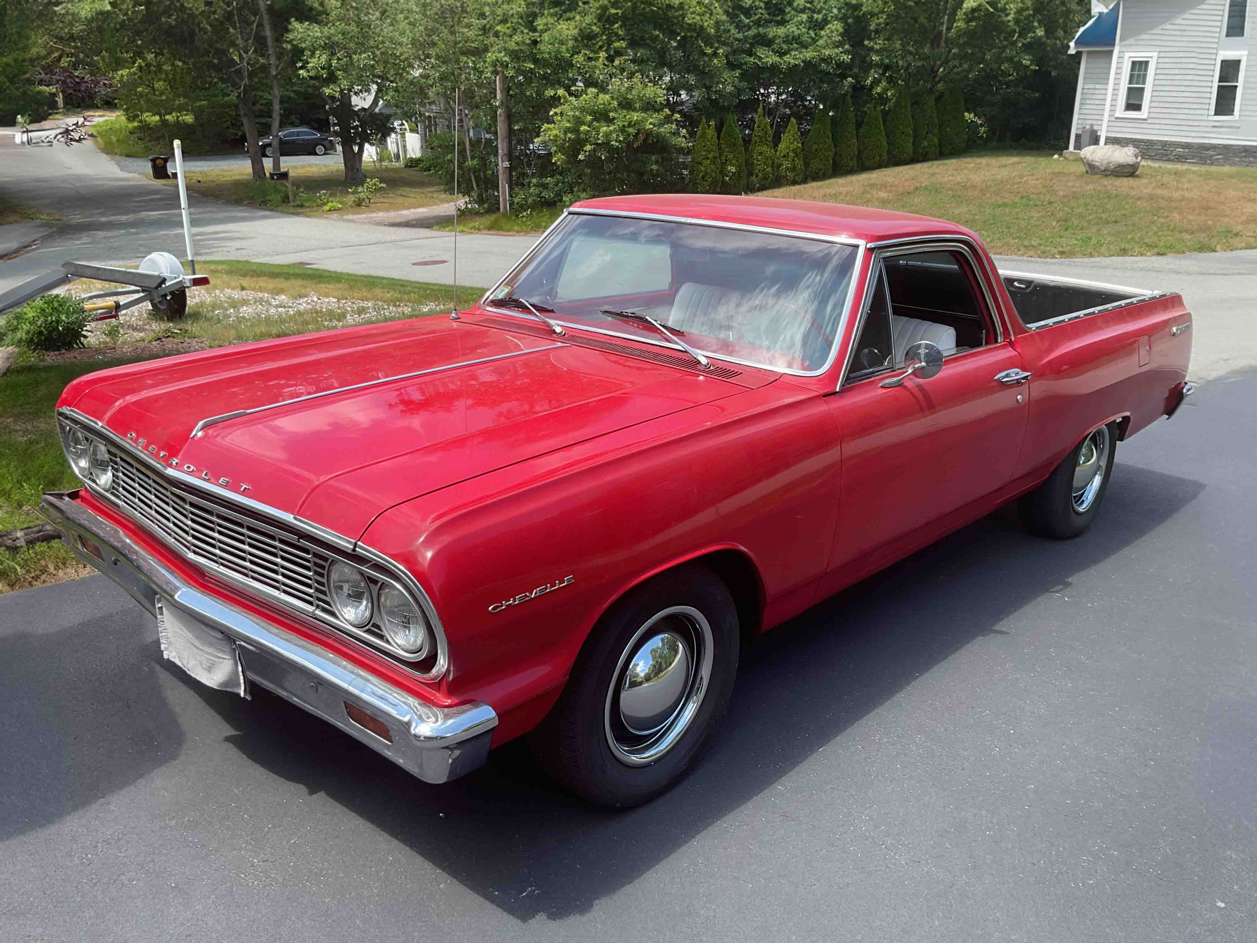 1964 Chevrolet El Camino sold for $10,650