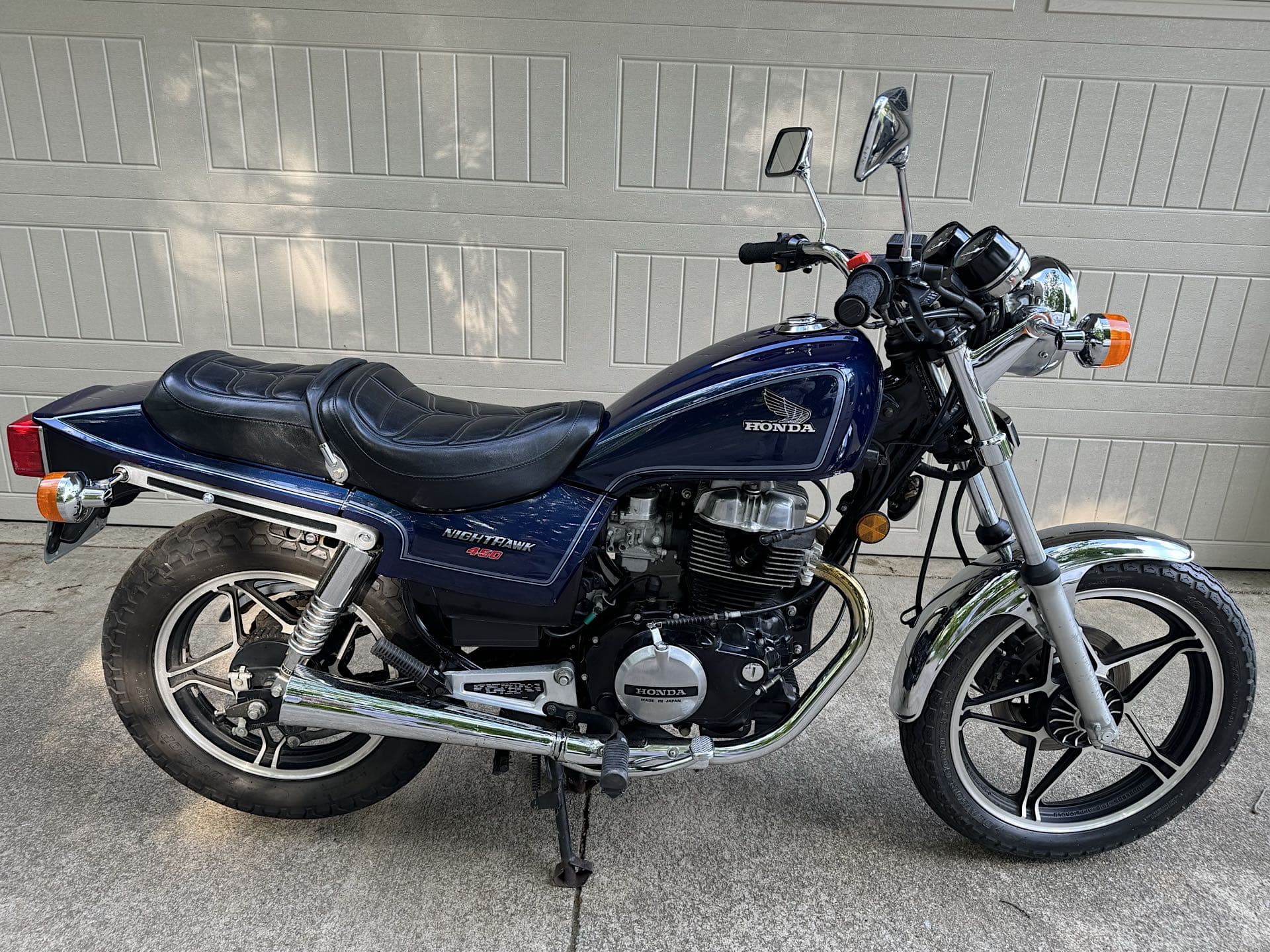 1985 Honda  CB450SC Nighthawk sold for $1,700