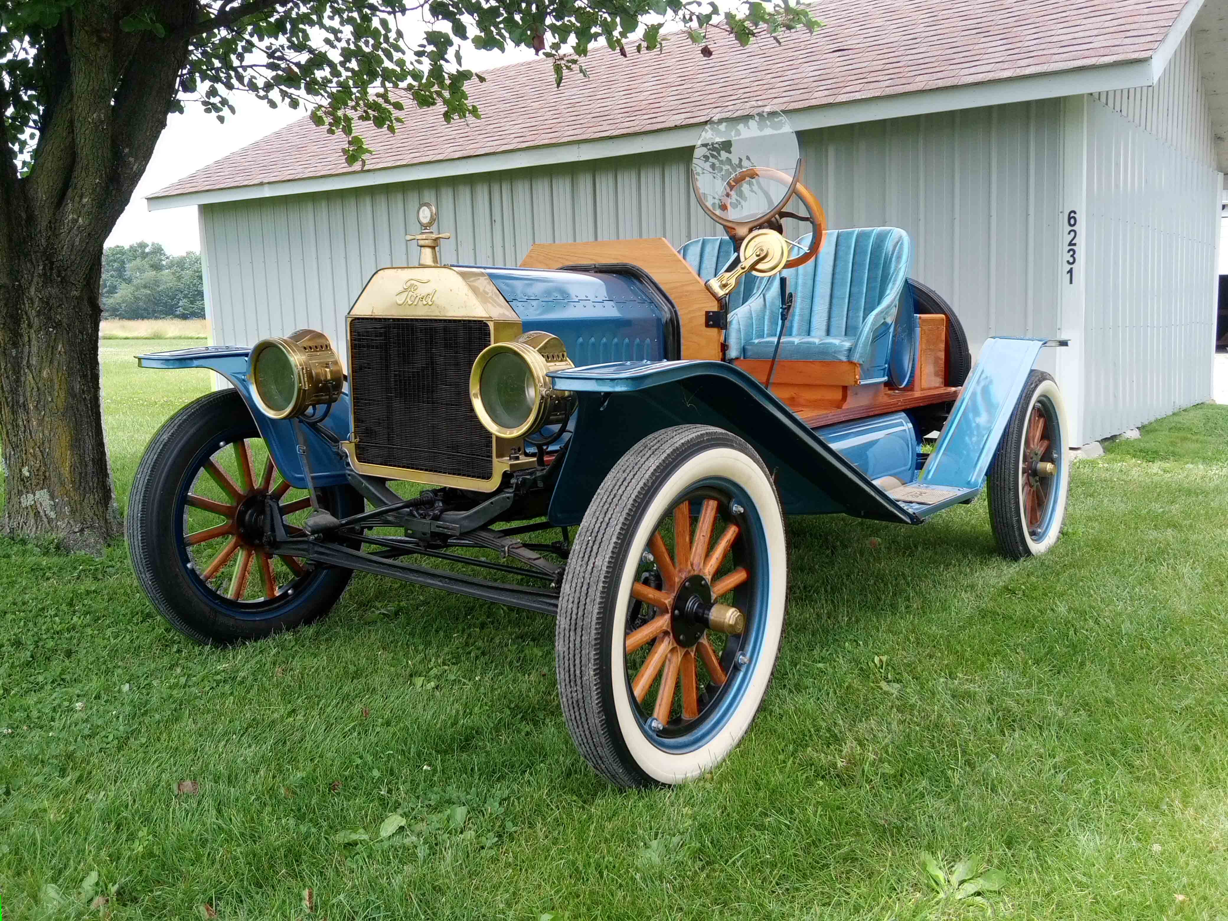 1926 Ford Model T sold for $10,750