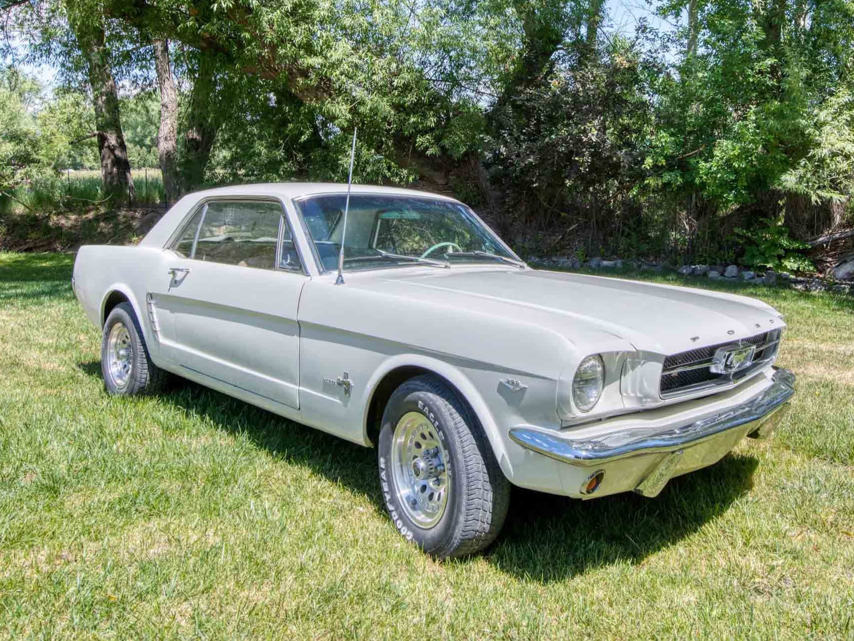 1965 Ford Mustang sold for $18,000