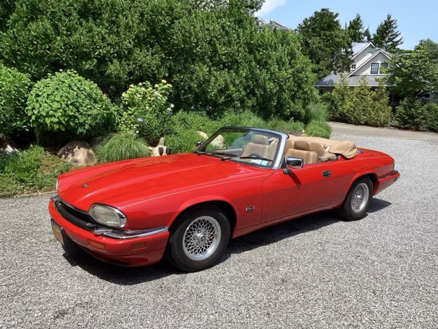 1994 Jaguar XJS sold for $0