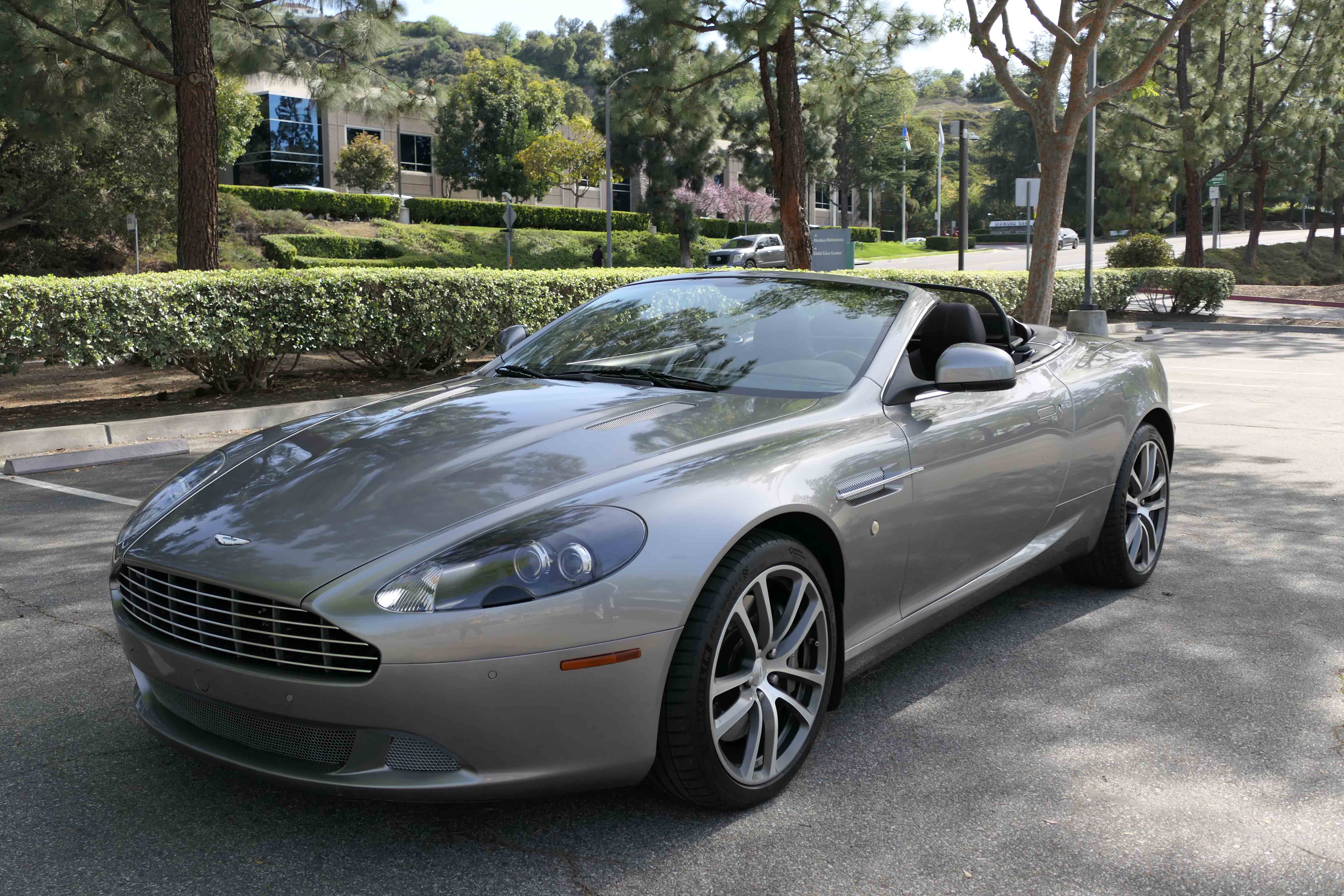 2011 Aston Martin DB9 sold for $0