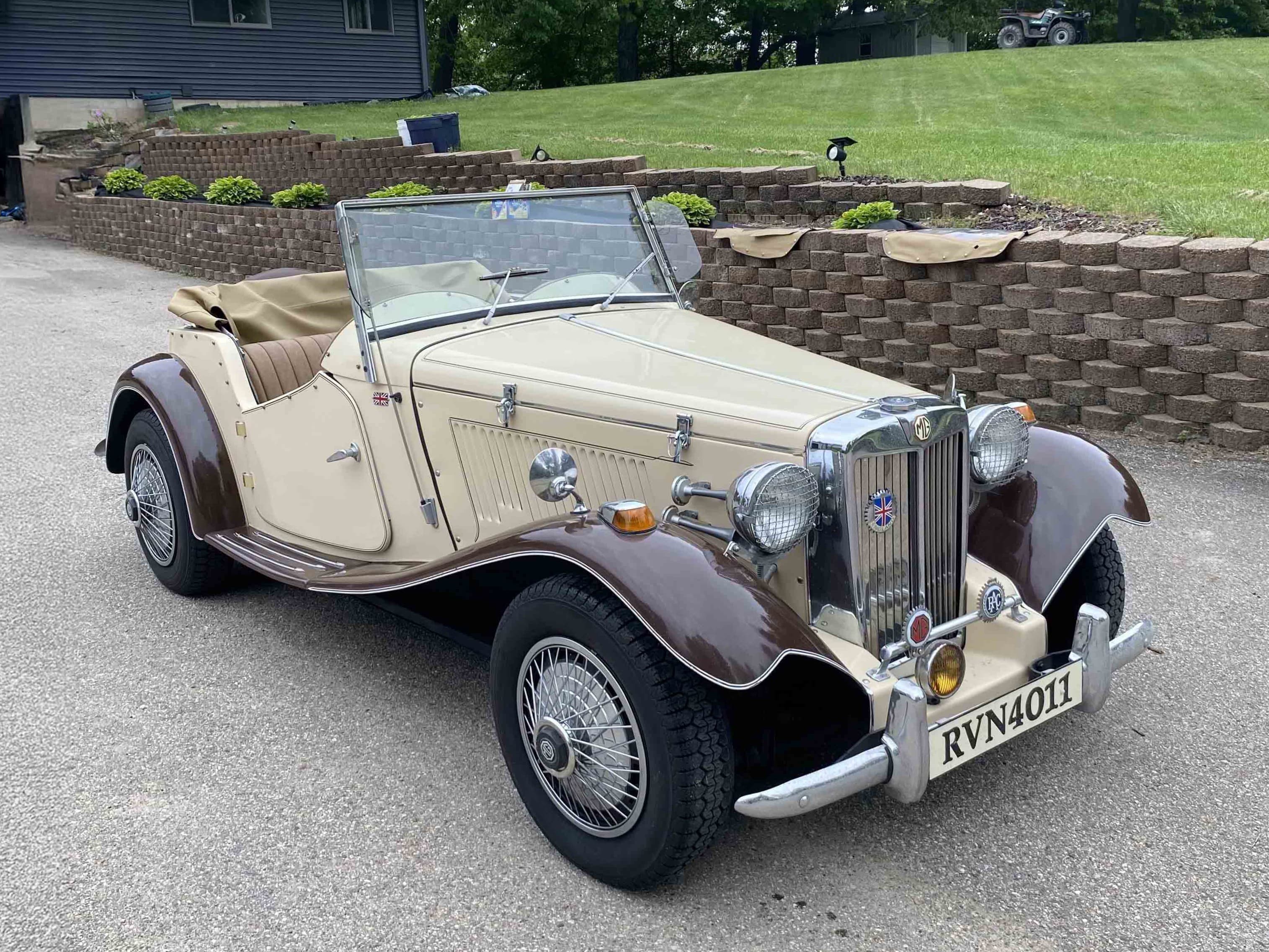 1973 Volkswagen Beetle  sold for $4,300
