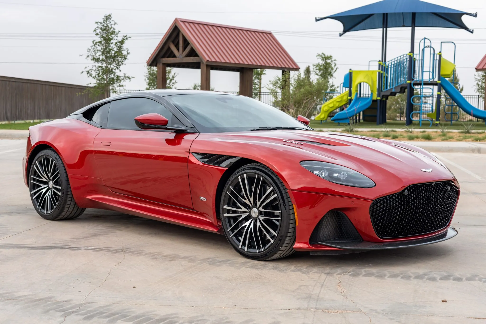 2019 Aston Martin DBS sold for $0