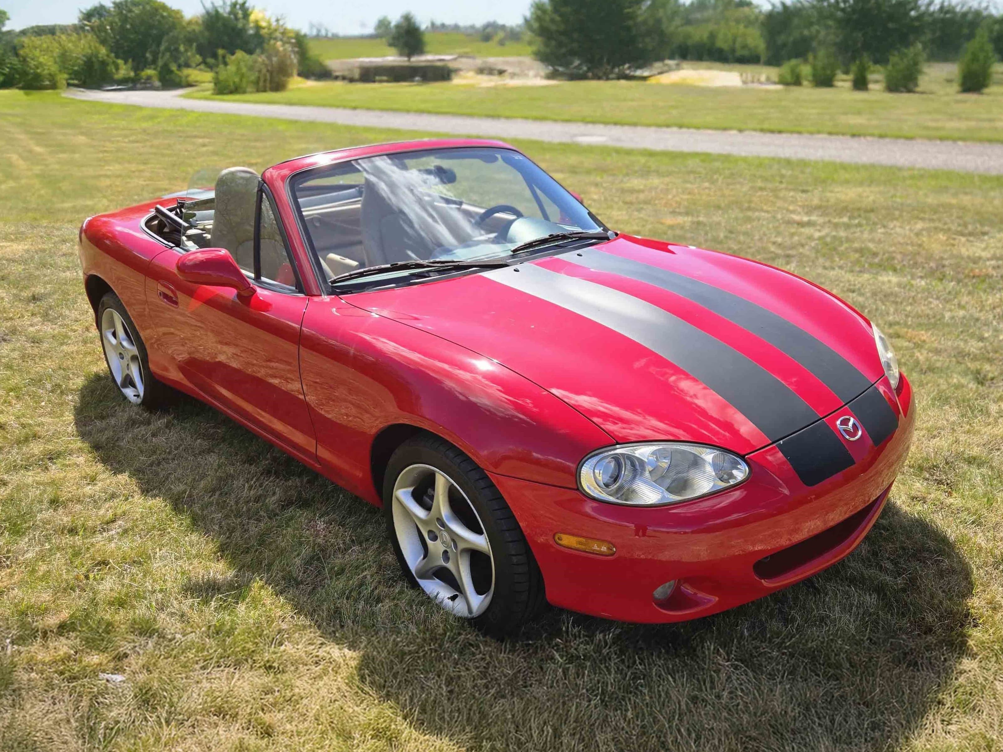 2001 Mazda MX-5 Miata sold for $0