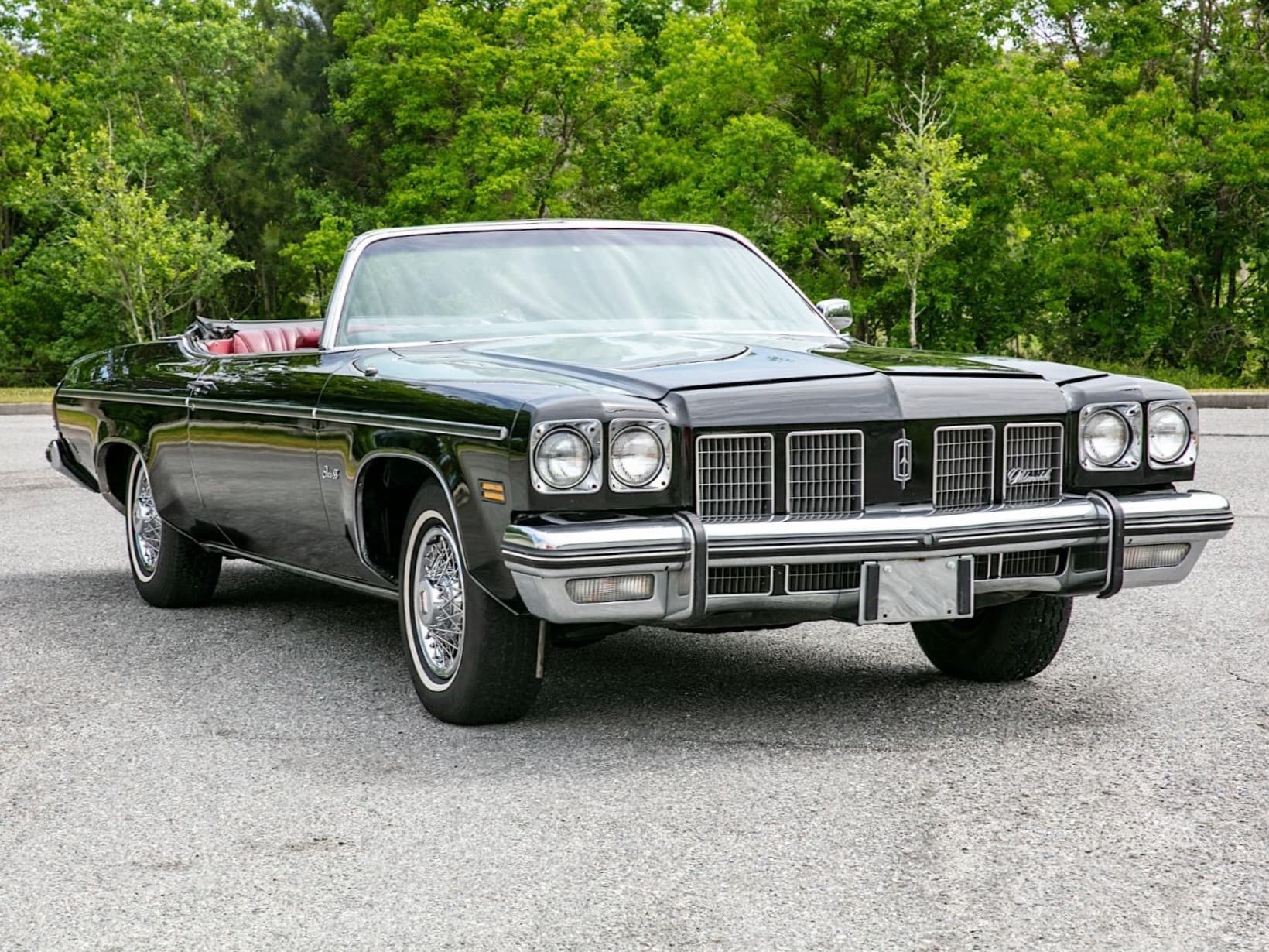 1975 Oldsmobile Delta 88 Royale sold for $0