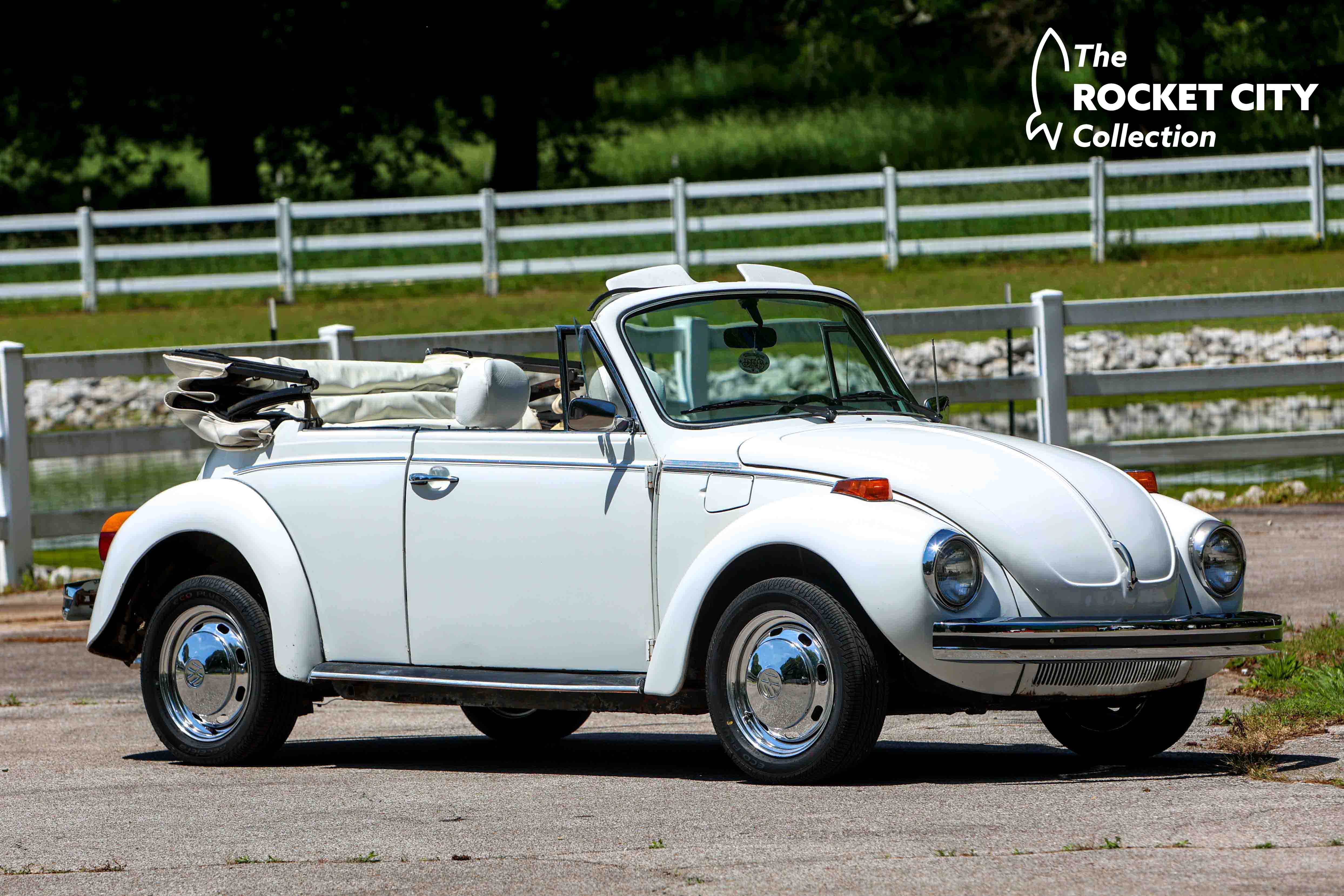 1978 Volkswagen Super Beetle Cabriolet sold for $5,800