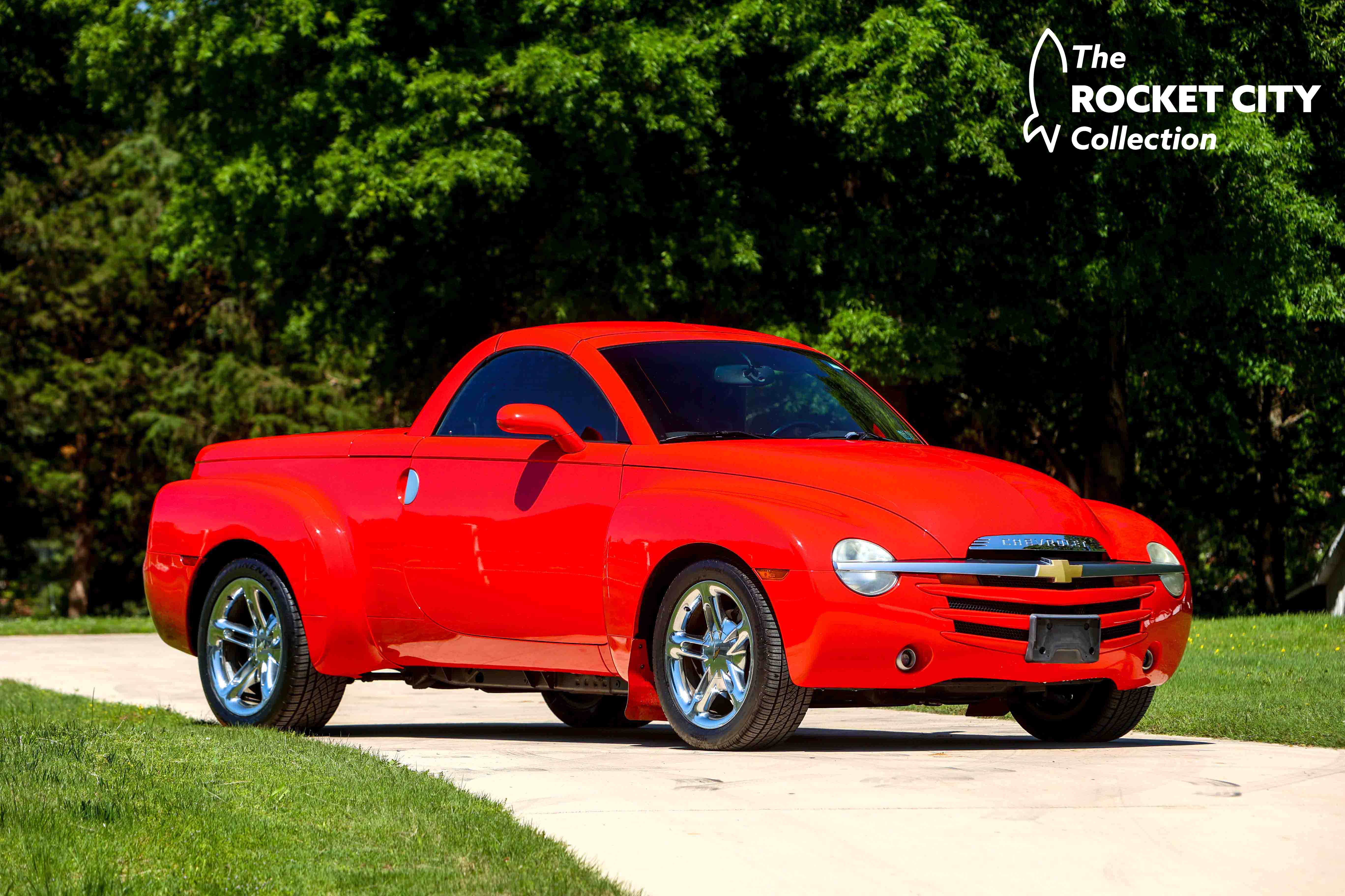 2005 Chevrolet SSR sold for $13,250