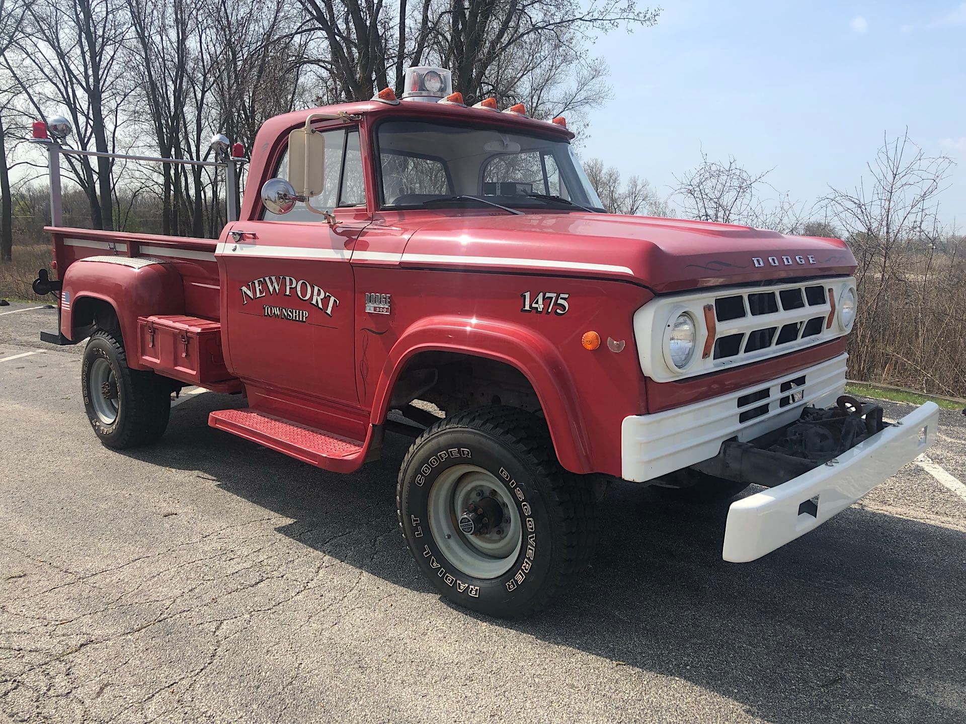 1969 Dodge W300 sold for $16,500