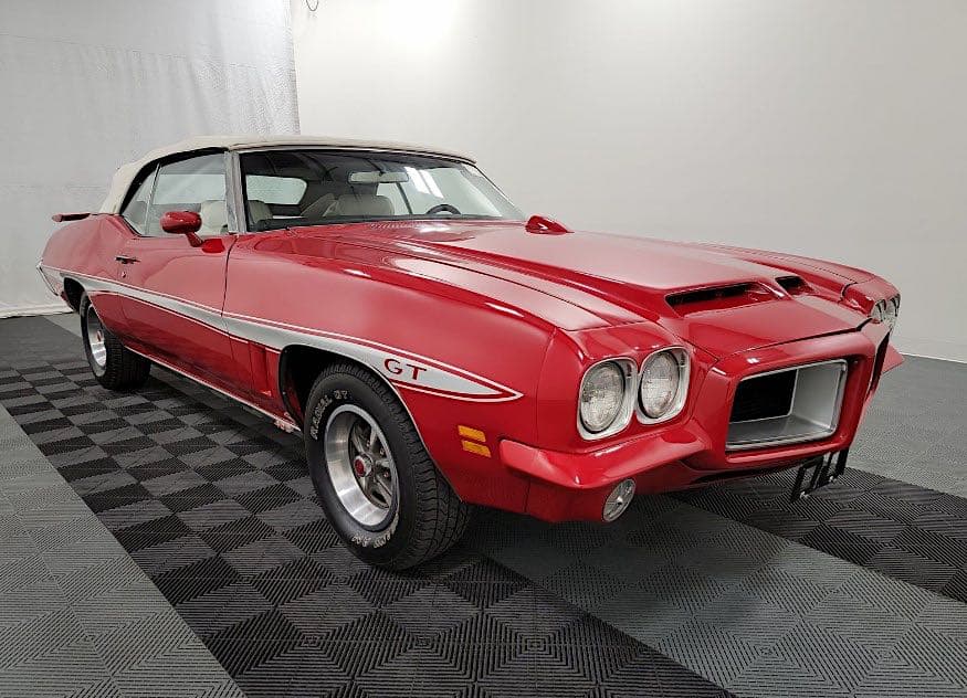 1972 Pontiac LeMans sold for $28,000
