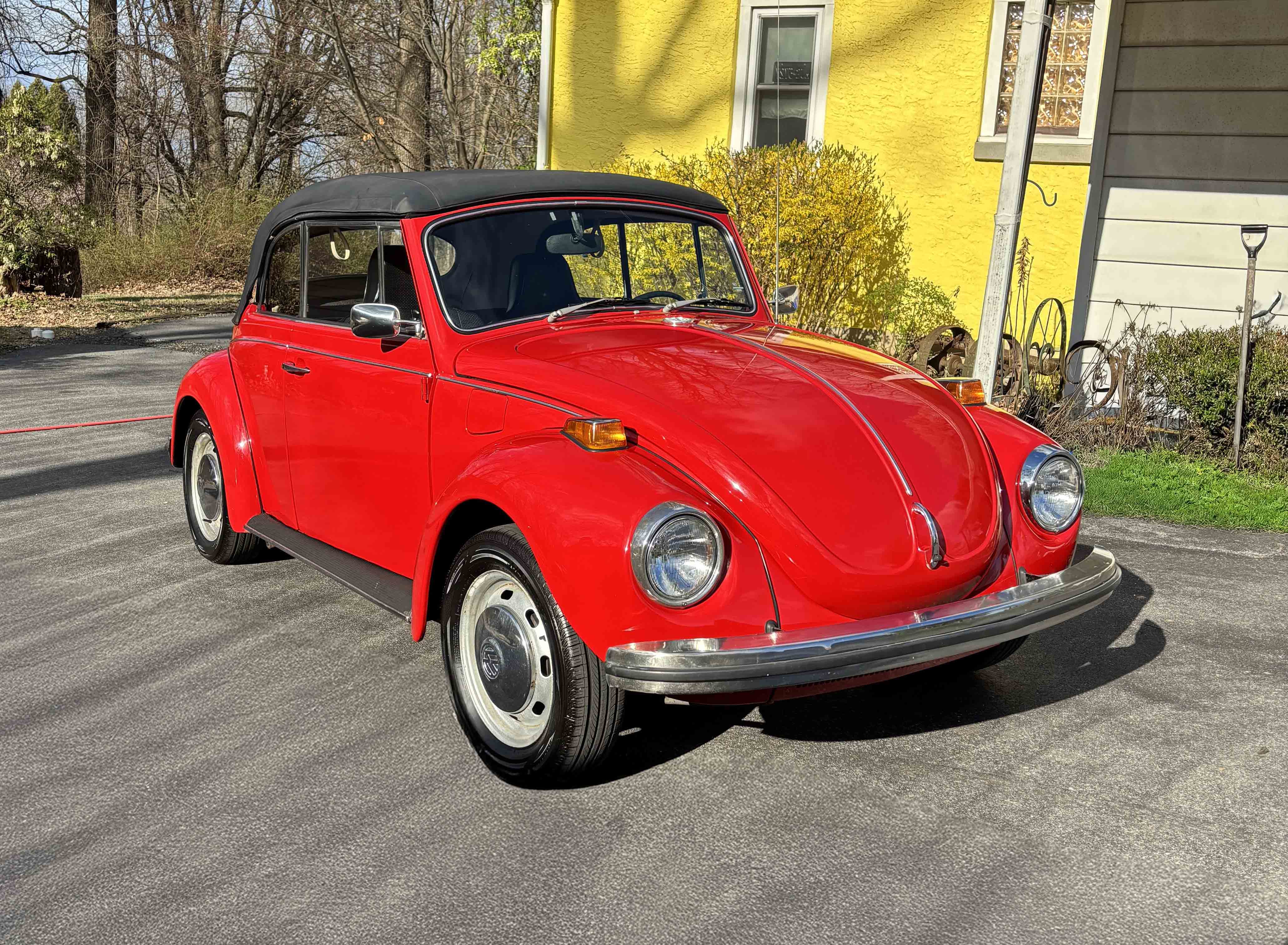 1971 Volkswagen Beetle sold for $11,600