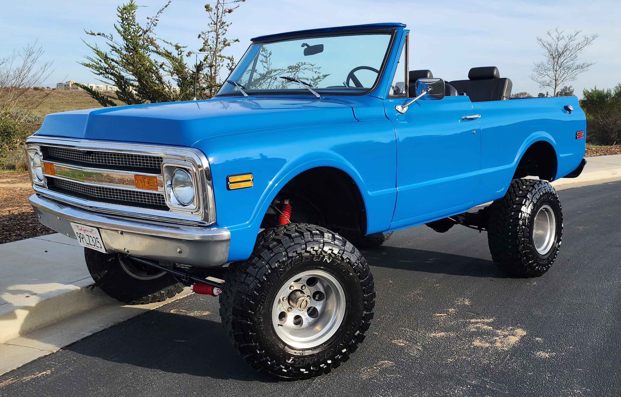 1972 GMC K1550 Jimmy sold for $43,000