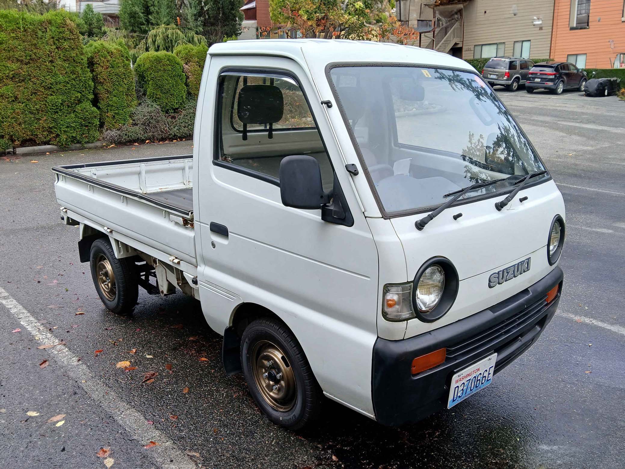 1993 Suzuki Carry sold for $2,400