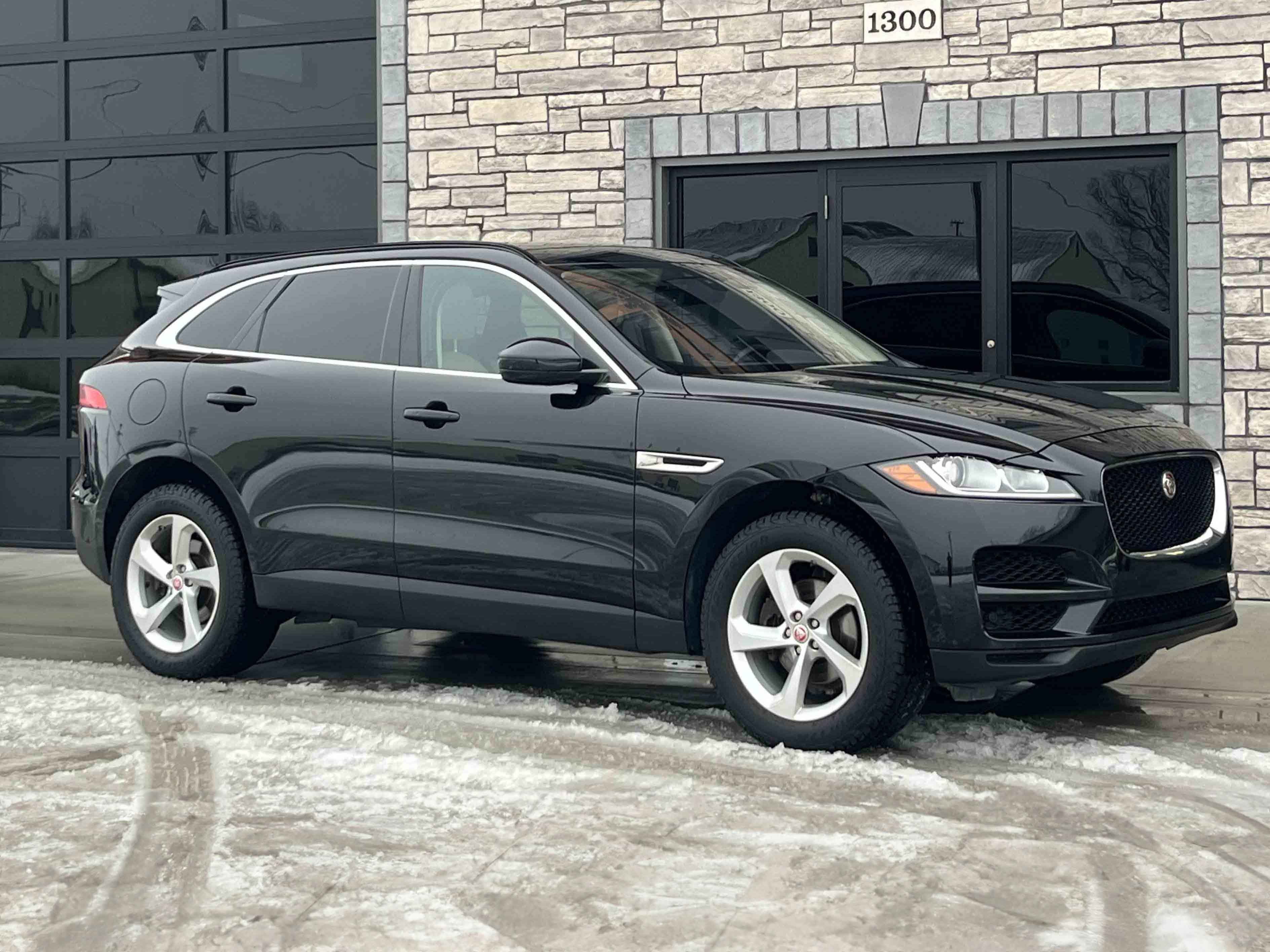 2019 Jaguar F-Pace sold for $0