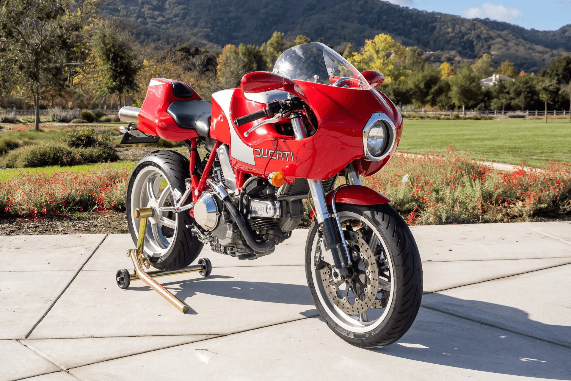 2001 Ducati MH900e sold for $20,000