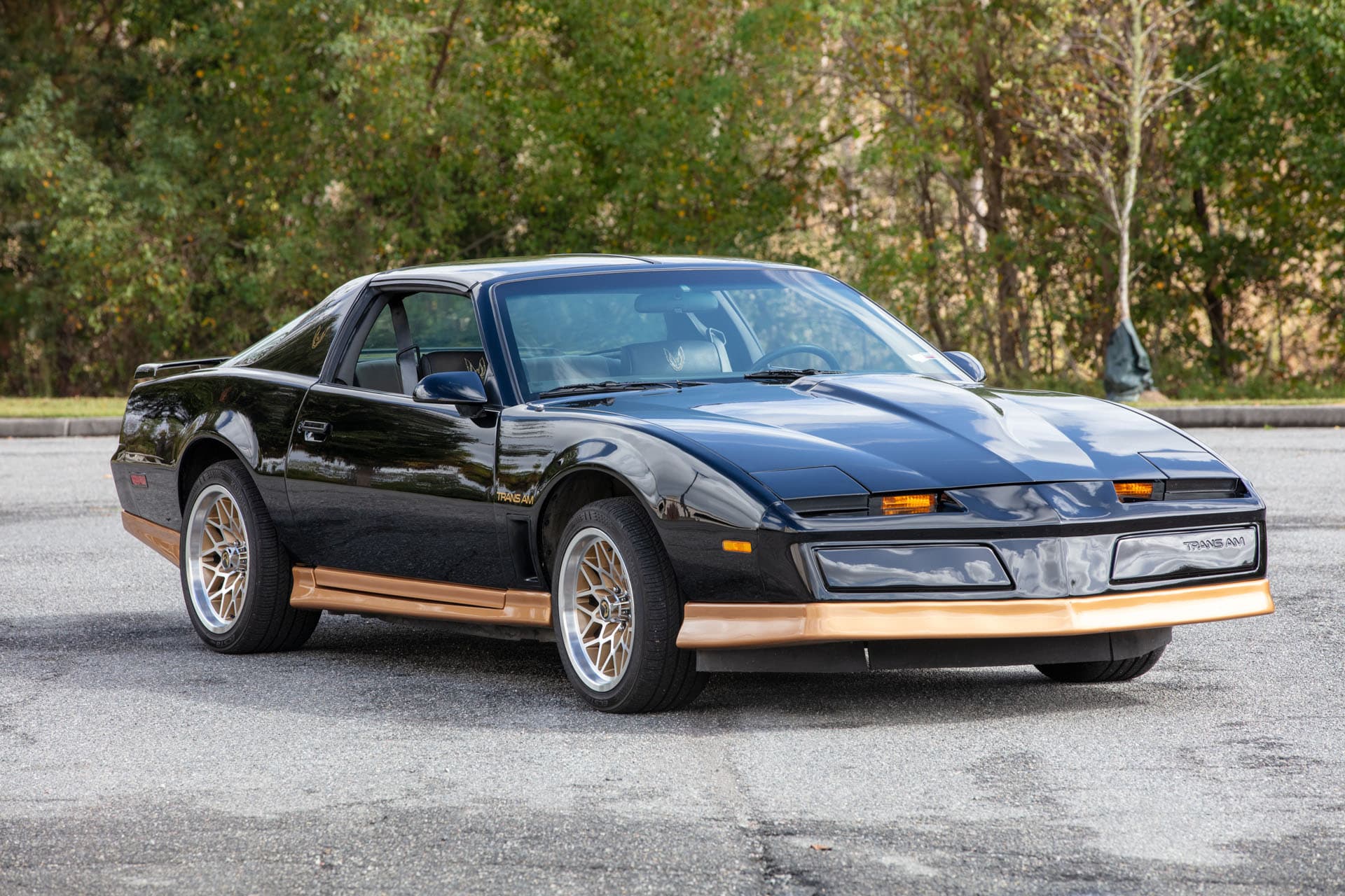 1984 Pontiac Firebird sold for $0