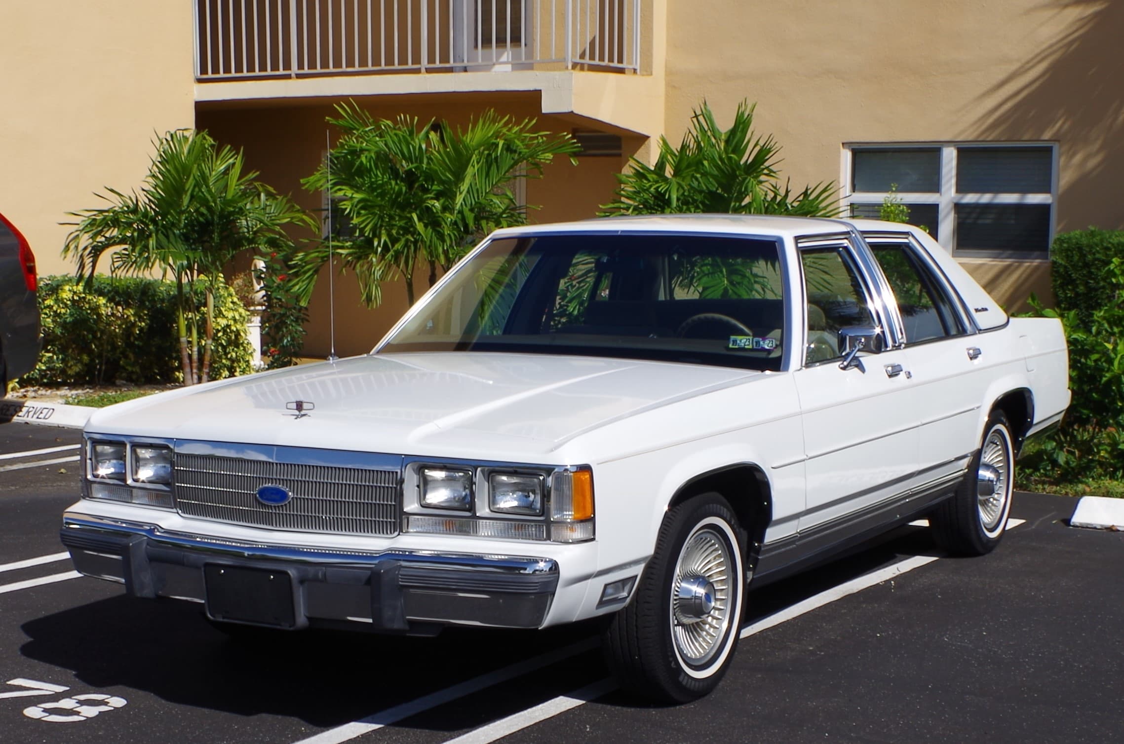 1991 Ford Crown Victoria sold for $4,200