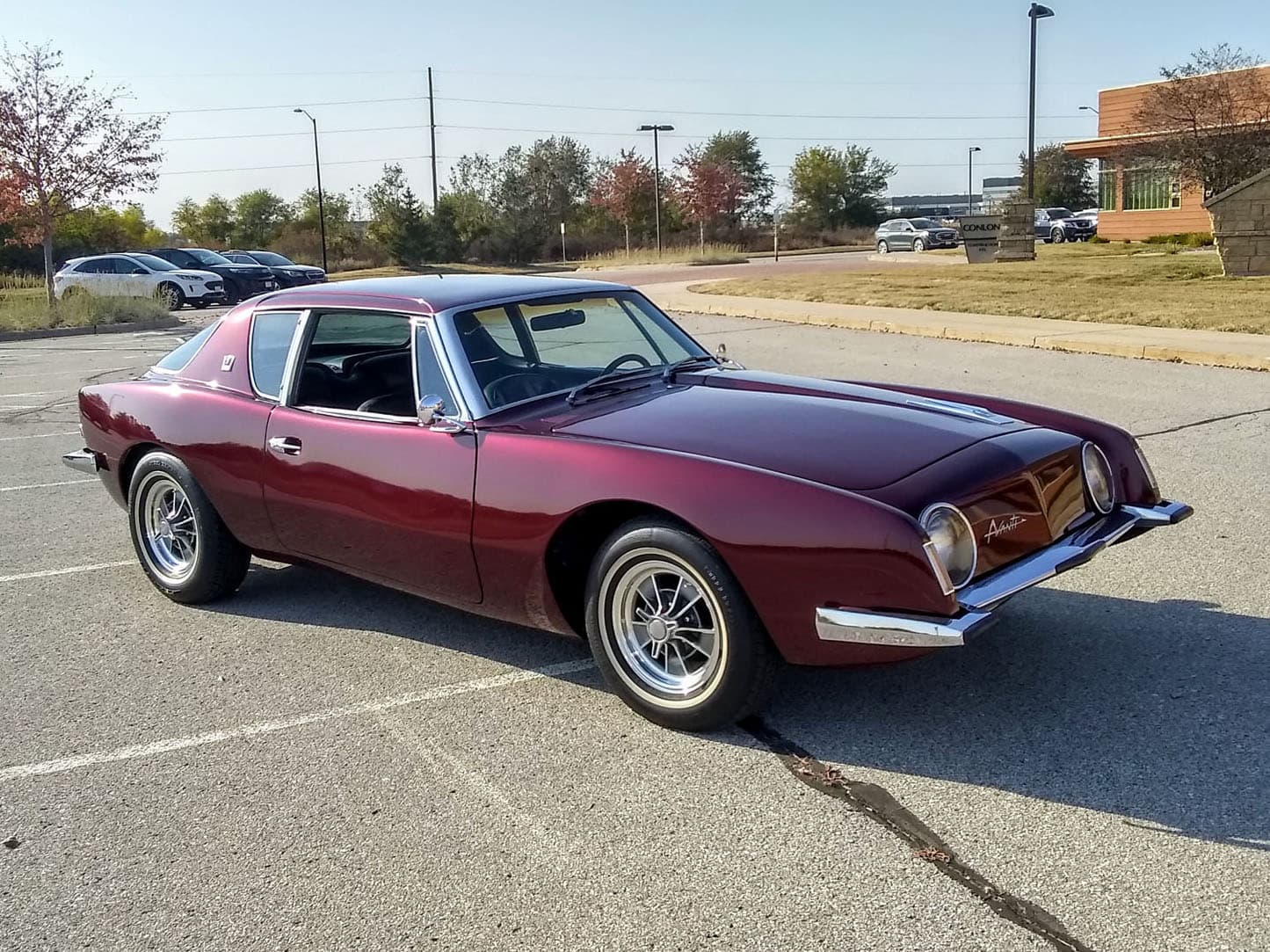 1964 Studebaker Avanti sold for $28,000