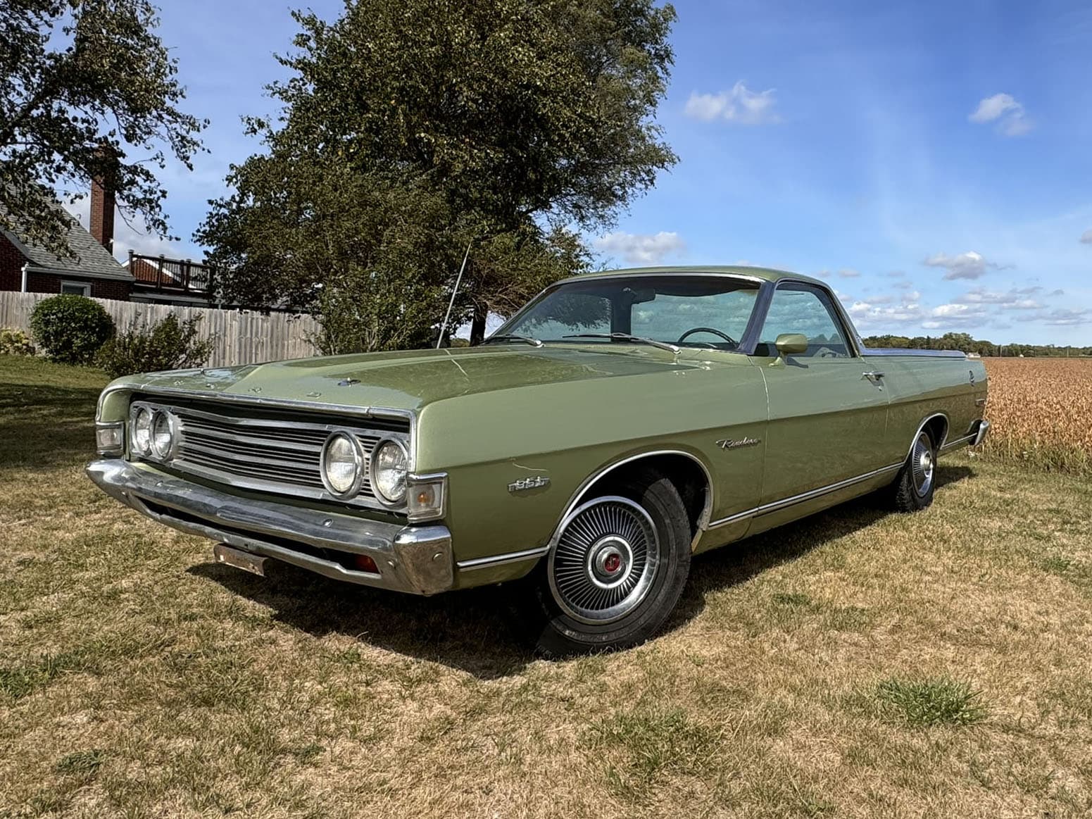 1969 Ford Ranchero sold for $5,800