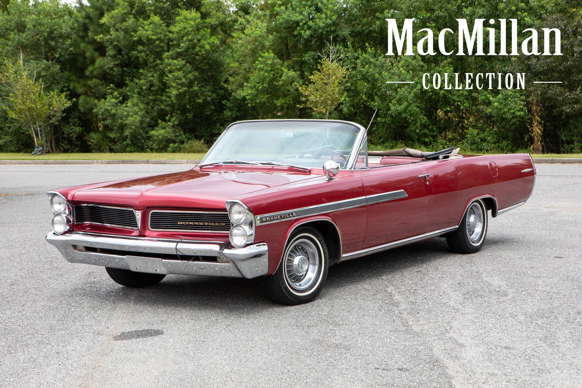 1963 Pontiac Bonneville Convertible sold for $14,300