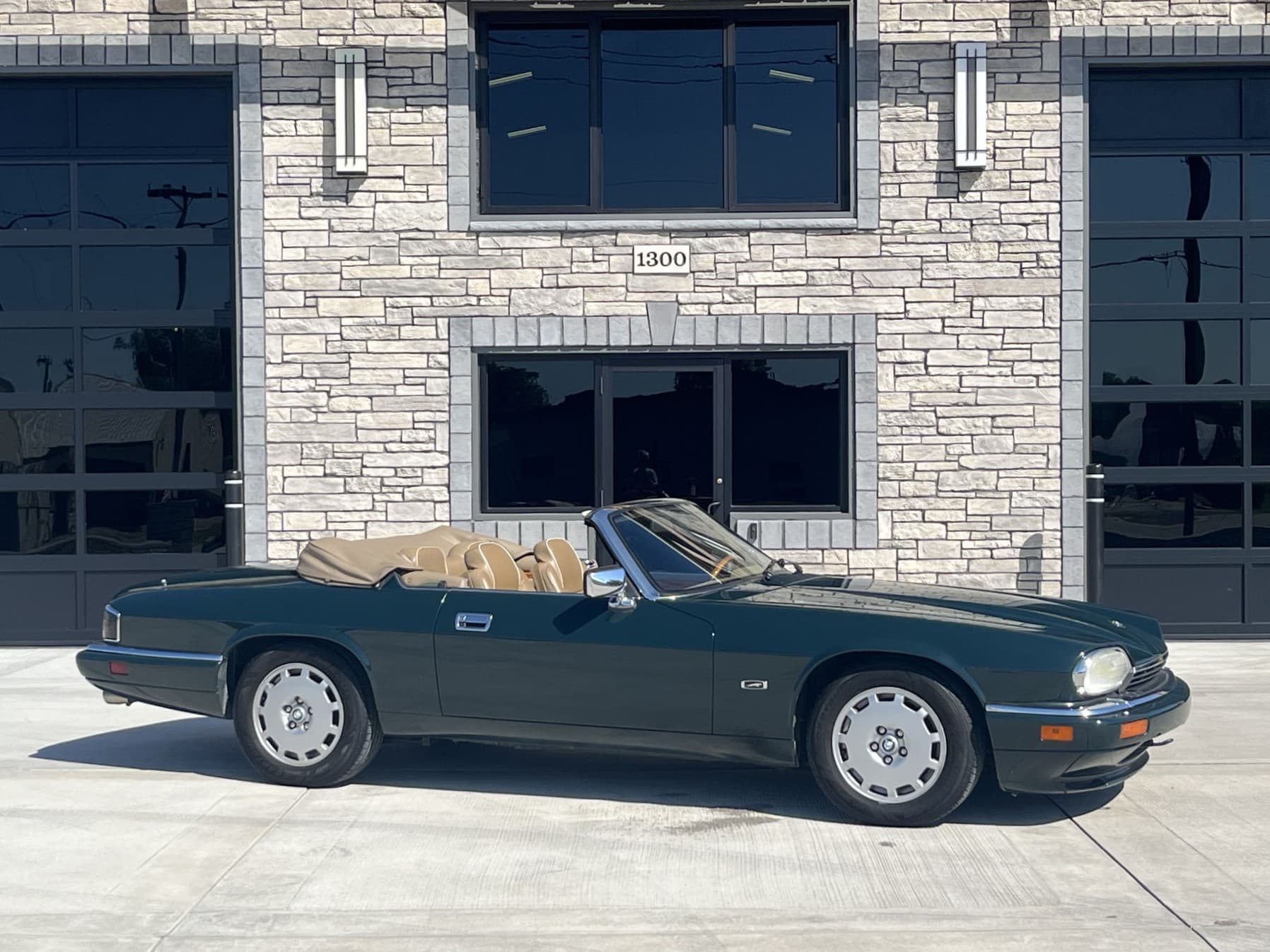 1996 Jaguar XJS sold for $0
