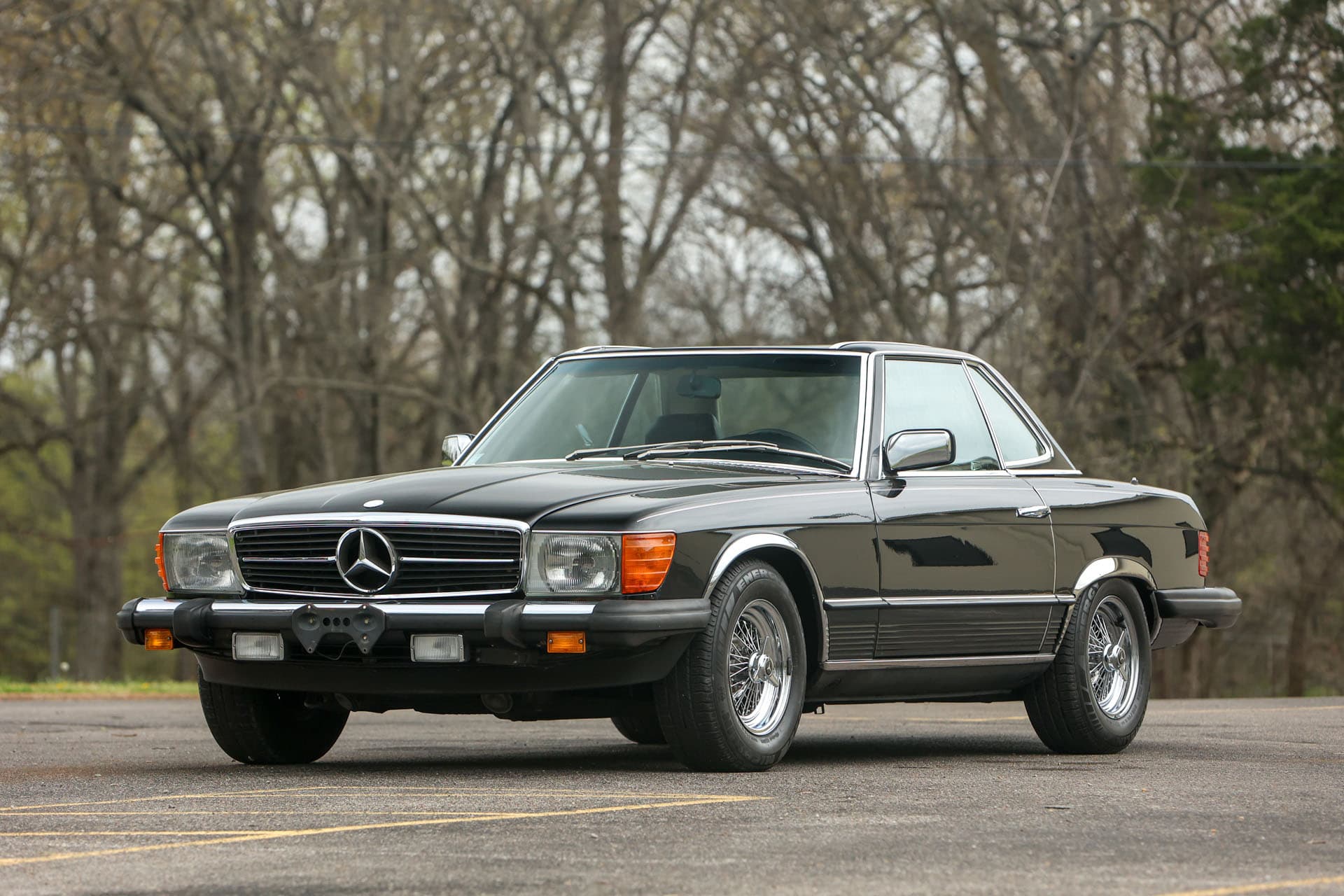 1984 Mercedes-Benz 380SL sold for $9,250
